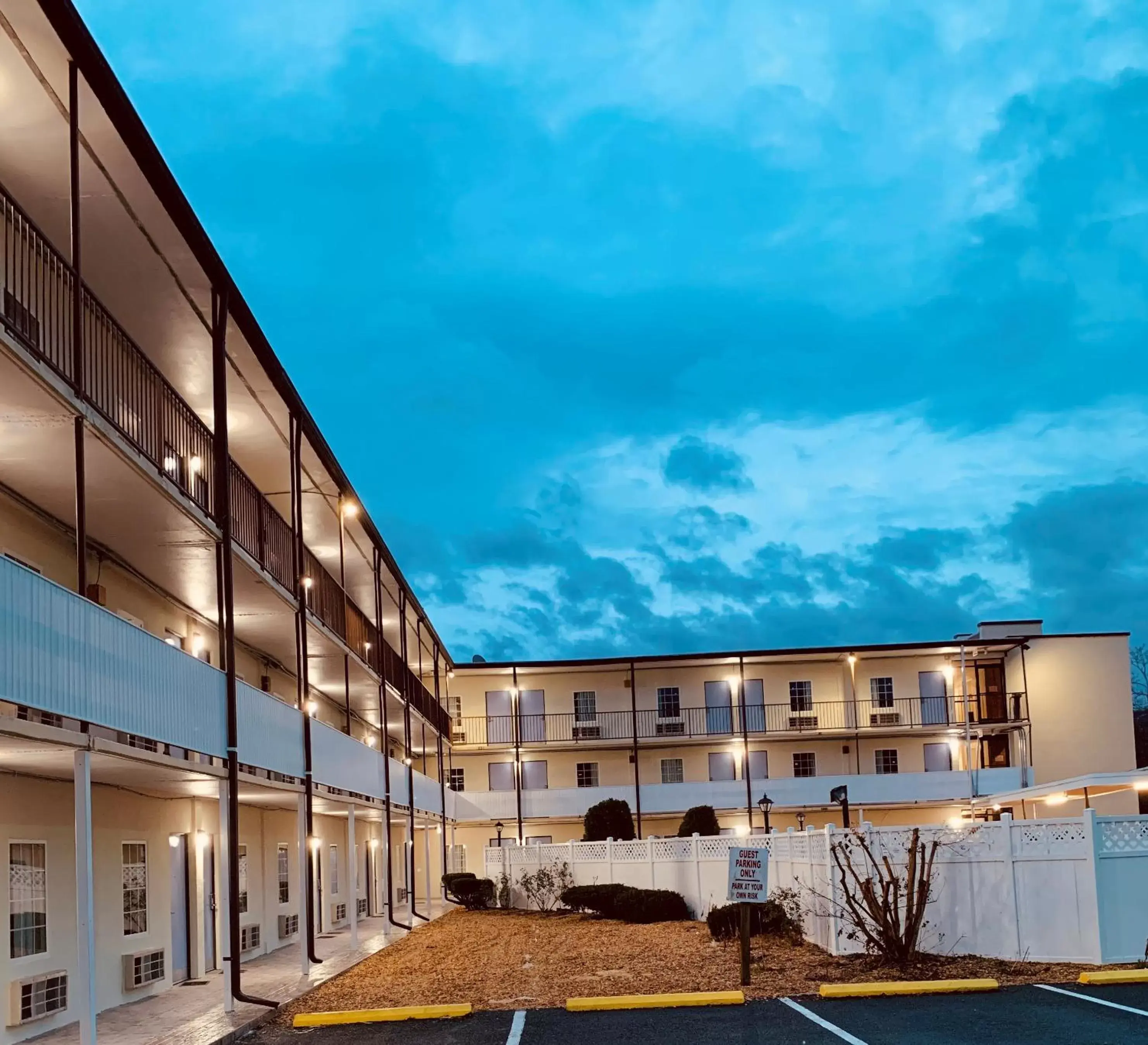 Property Building in Baymont by Wyndham Front Royal Near Shenandoah National Park