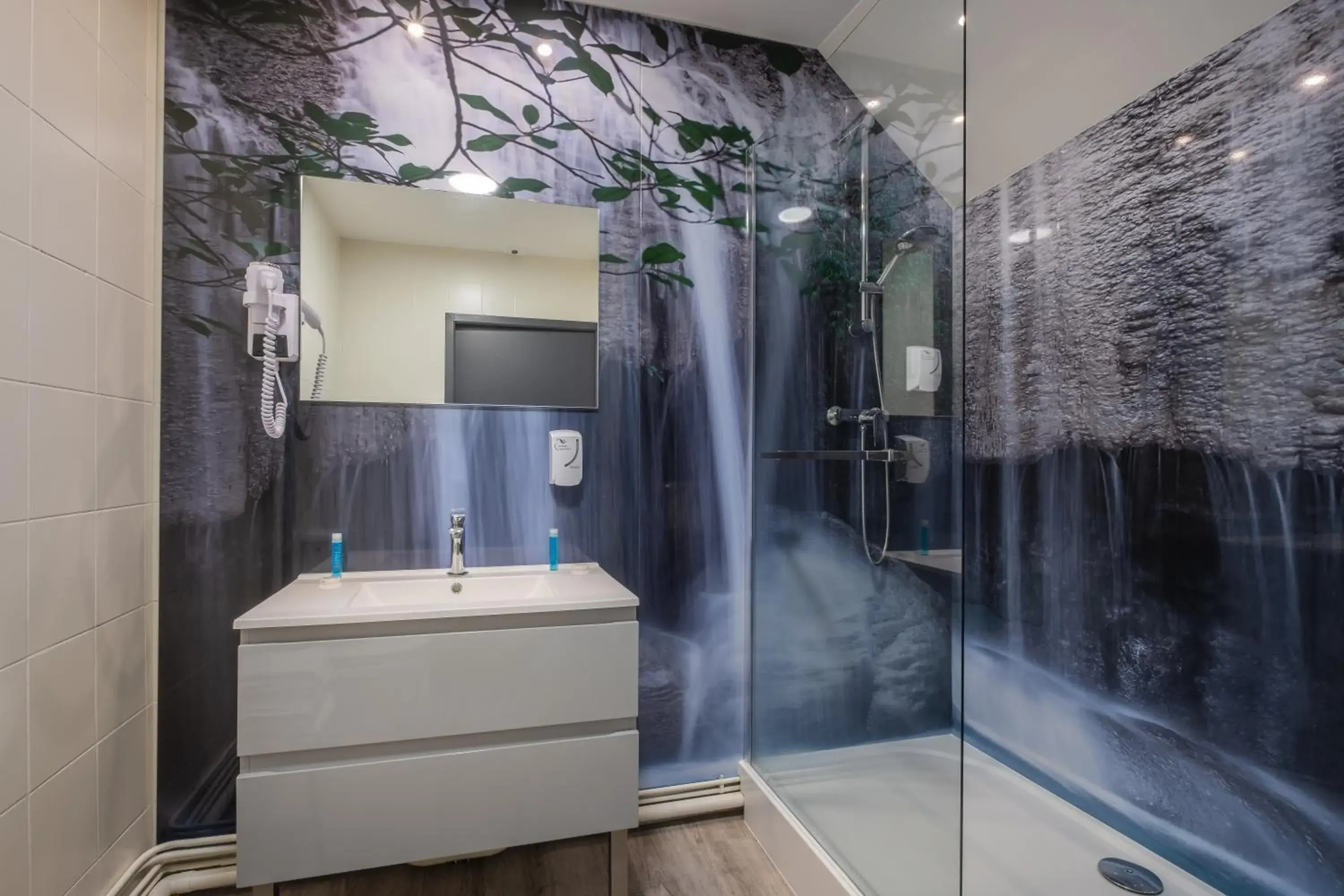 Bathroom in Grand Hotel du Luxembourg