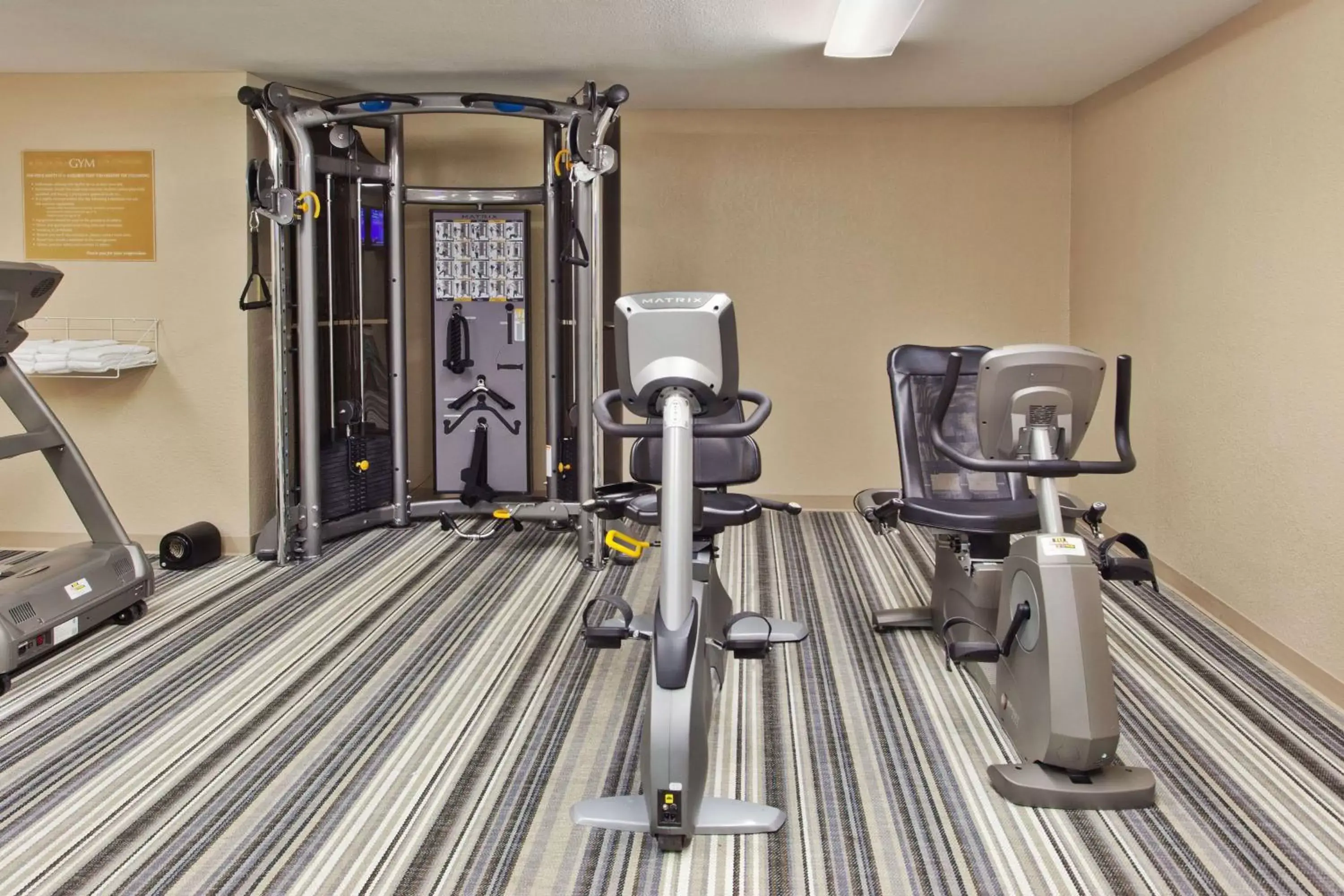 Spa and wellness centre/facilities, Fitness Center/Facilities in Sonesta Simply Suites Orange County Airport
