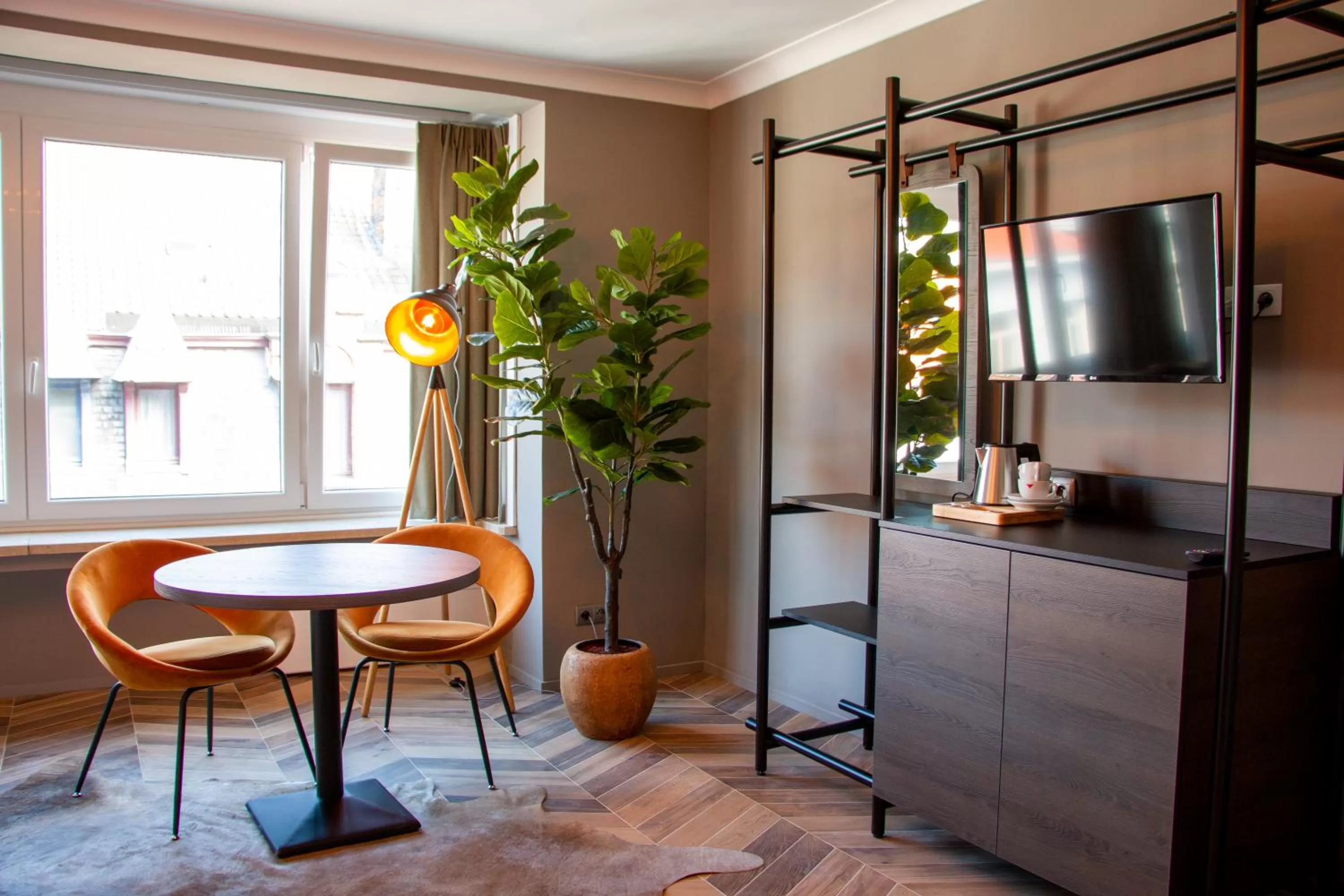 Seating area in Prado Next Door