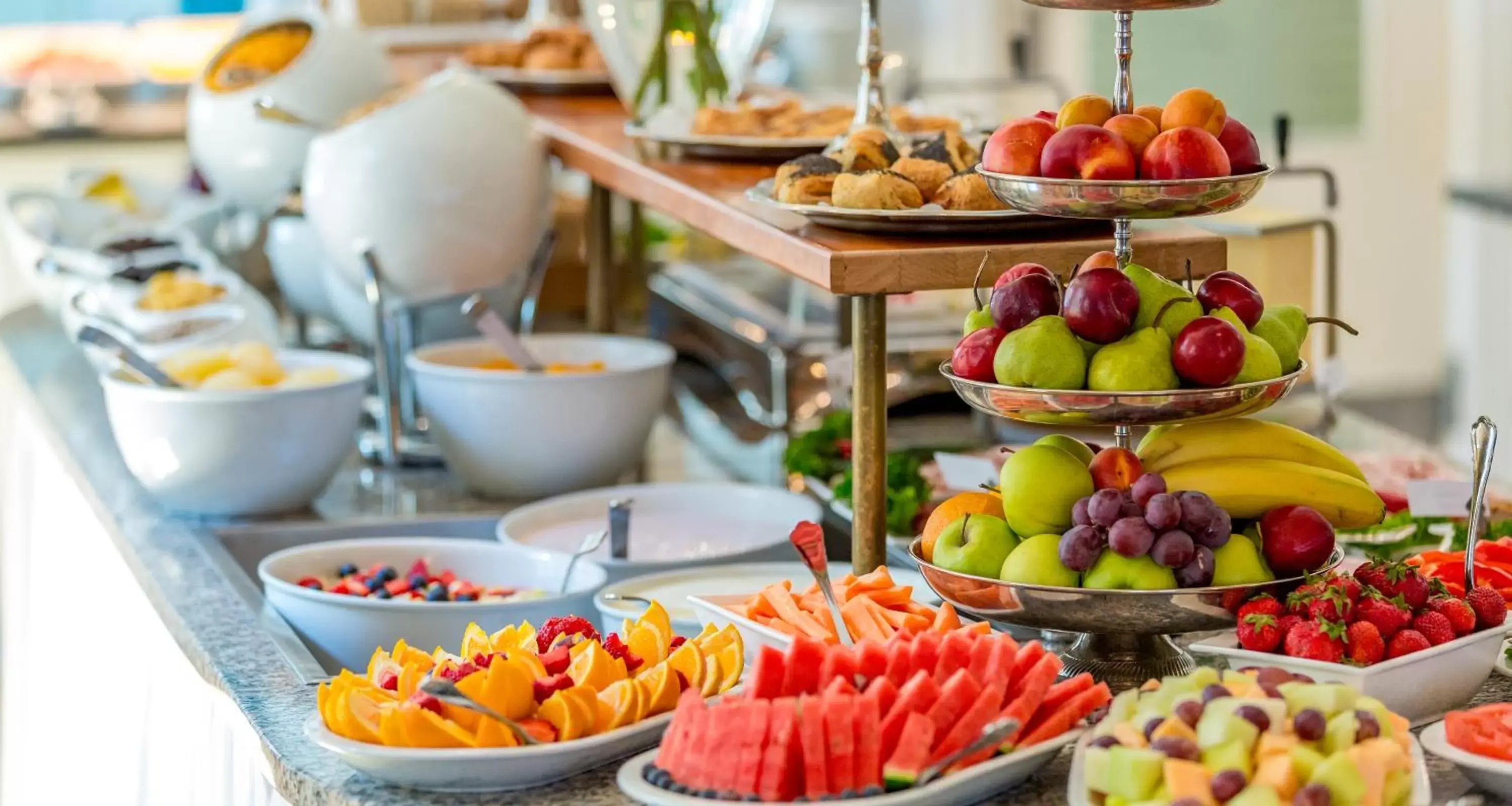 Continental breakfast, Food in Best Western Hotel Hebron