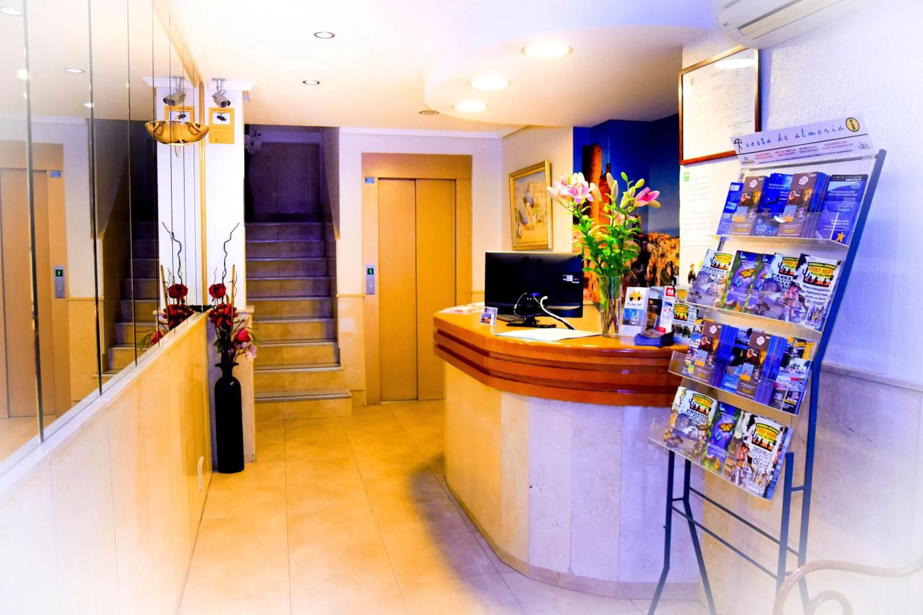 Lobby or reception, Lobby/Reception in Hotel Sevilla