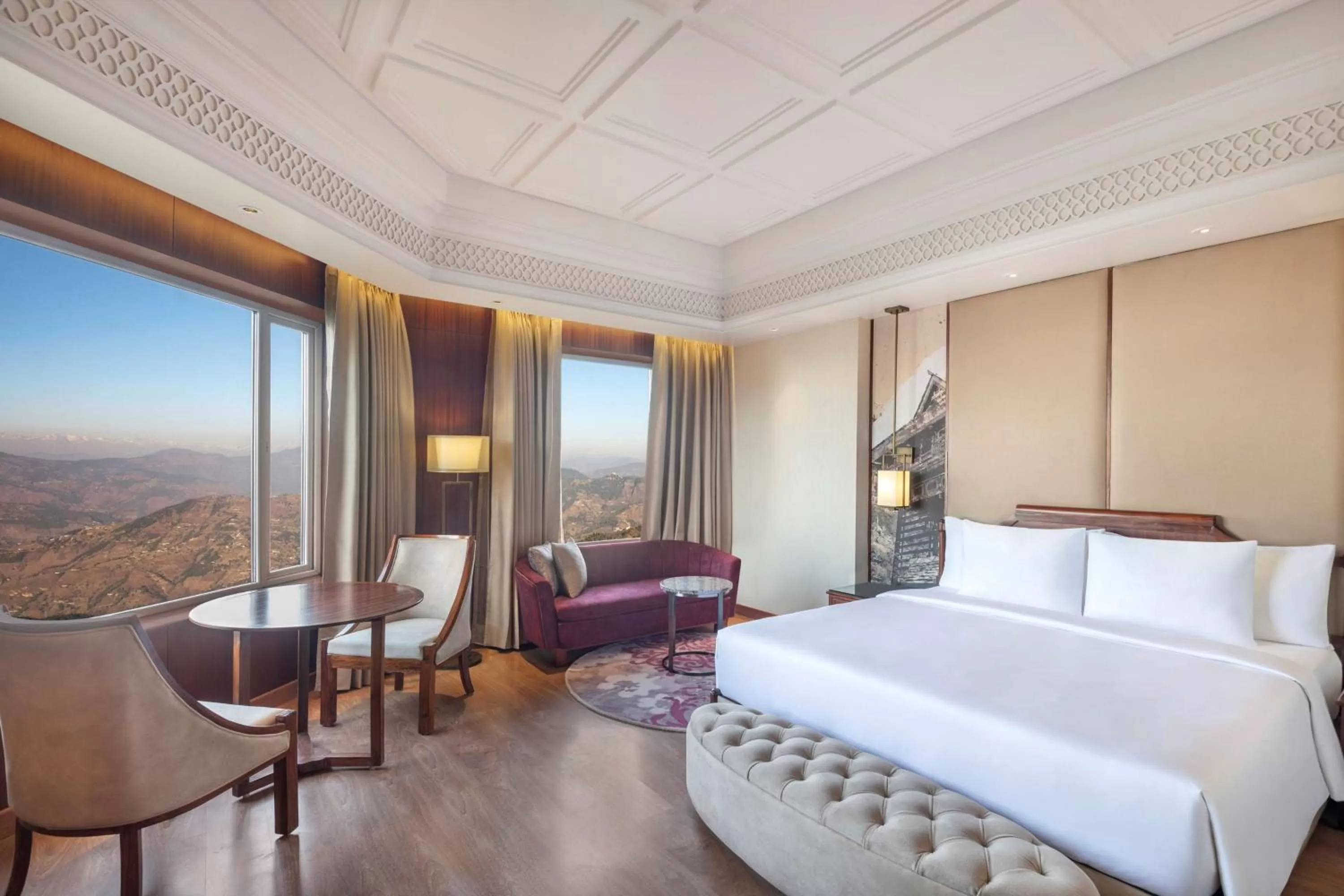 Photo of the whole room, Bed in Radisson Kufri