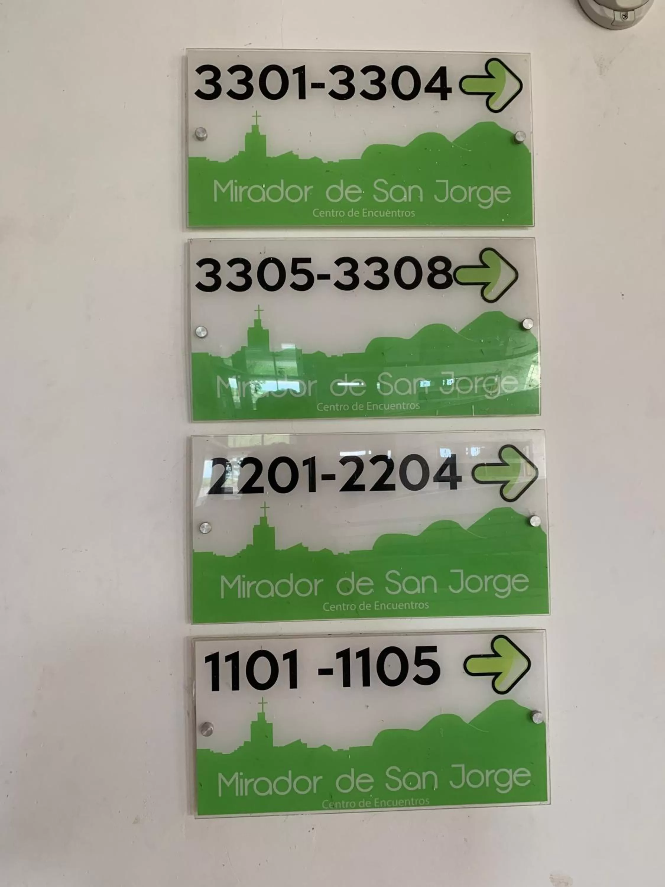 Property building in Mirador de San Jorge