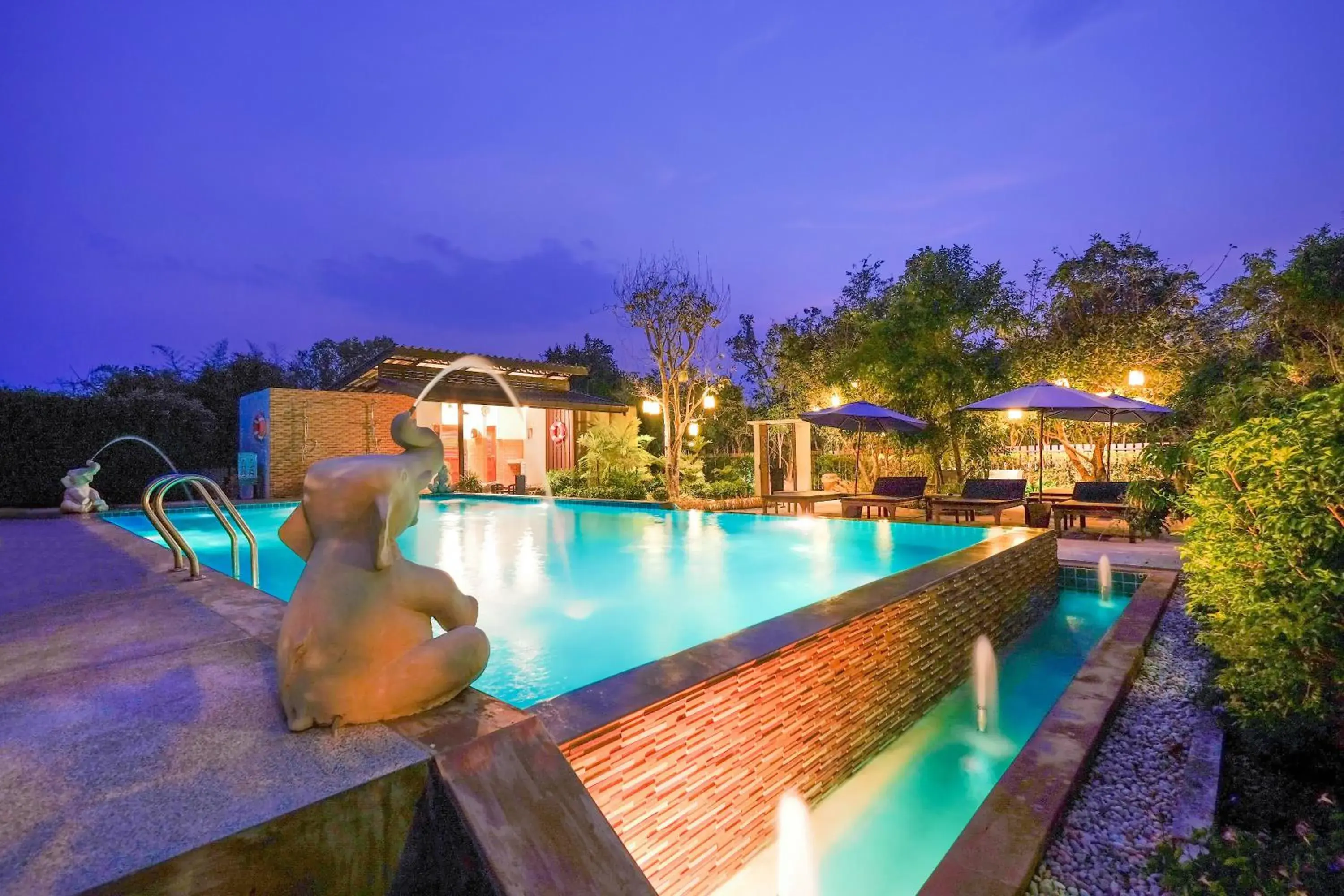 Swimming Pool in Vieng Tawan Sukhothai Hotel 