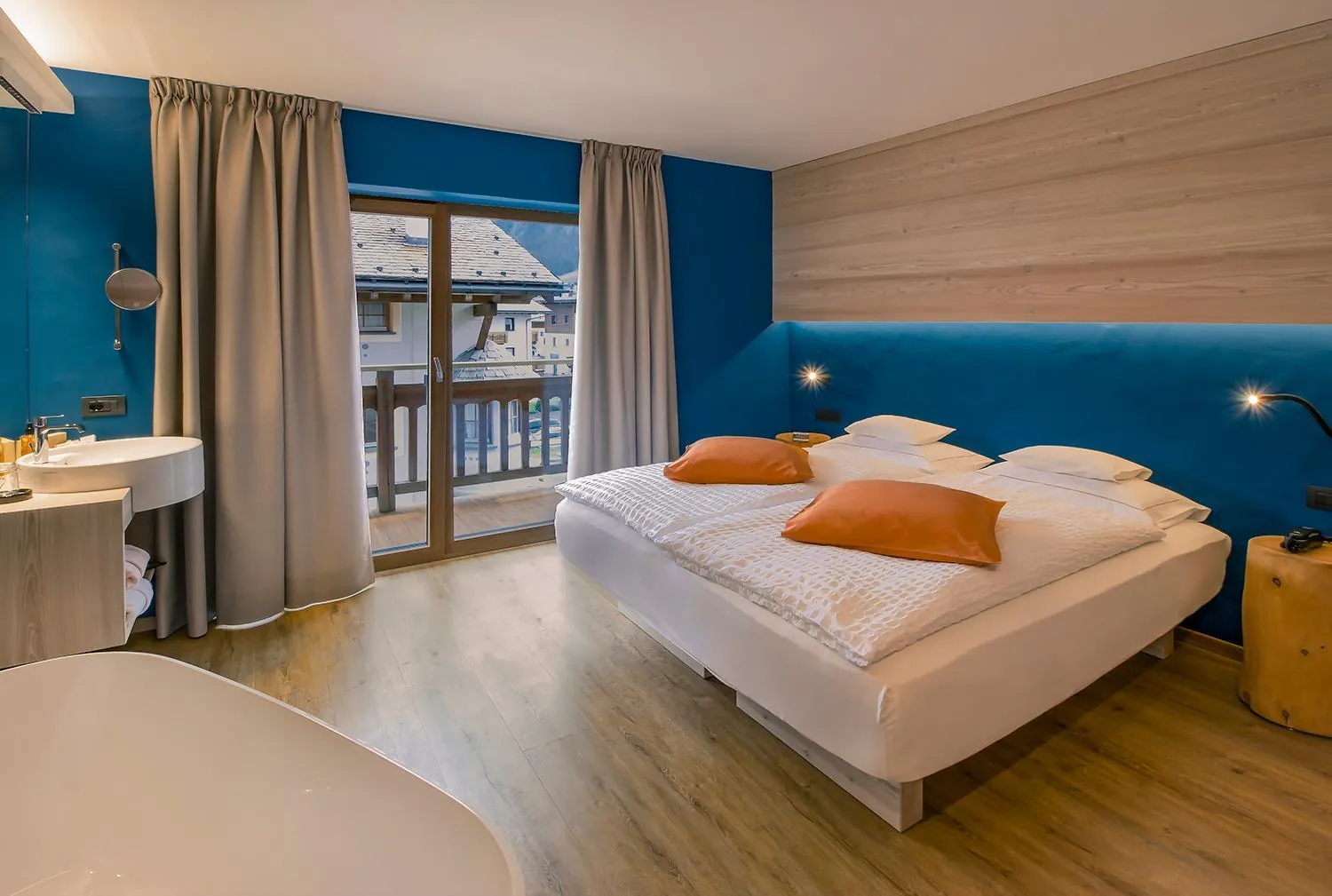 Bed in Bivio Hotel Plaza
