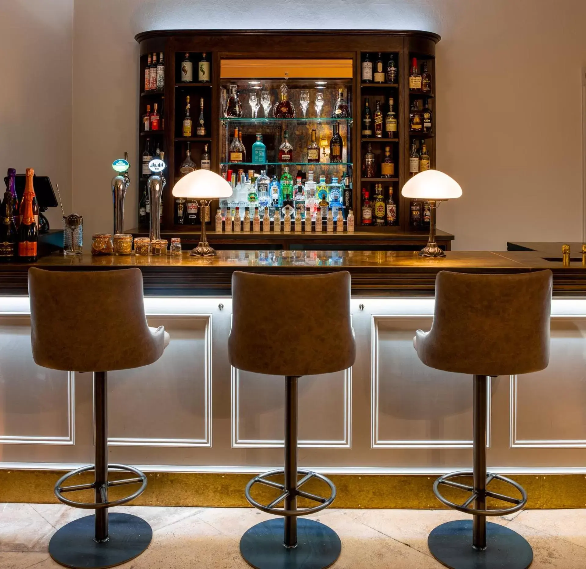 Lounge or bar, Lounge/Bar in Bishopstrow Hotel and Spa - Small Luxury Hotels of the World