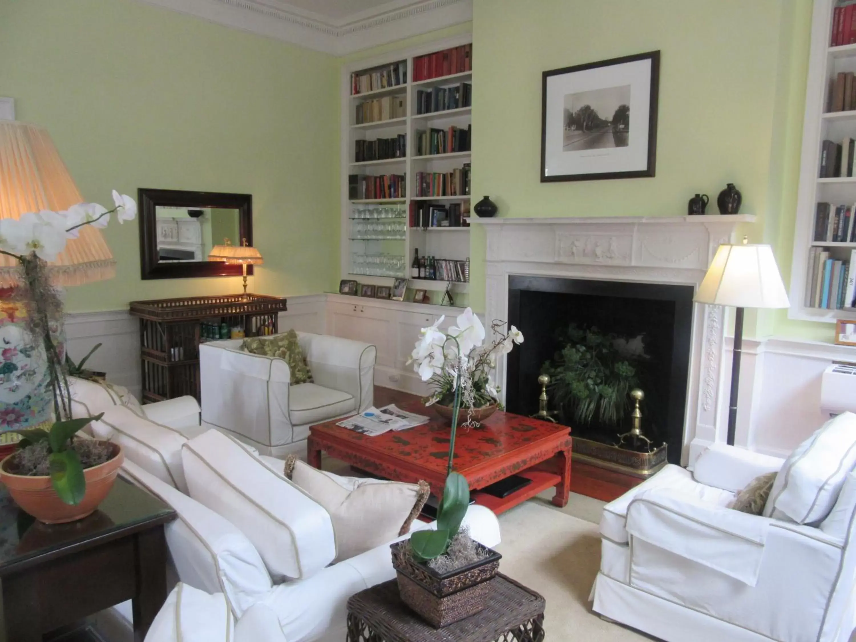 Living room, Seating Area in Rhett House