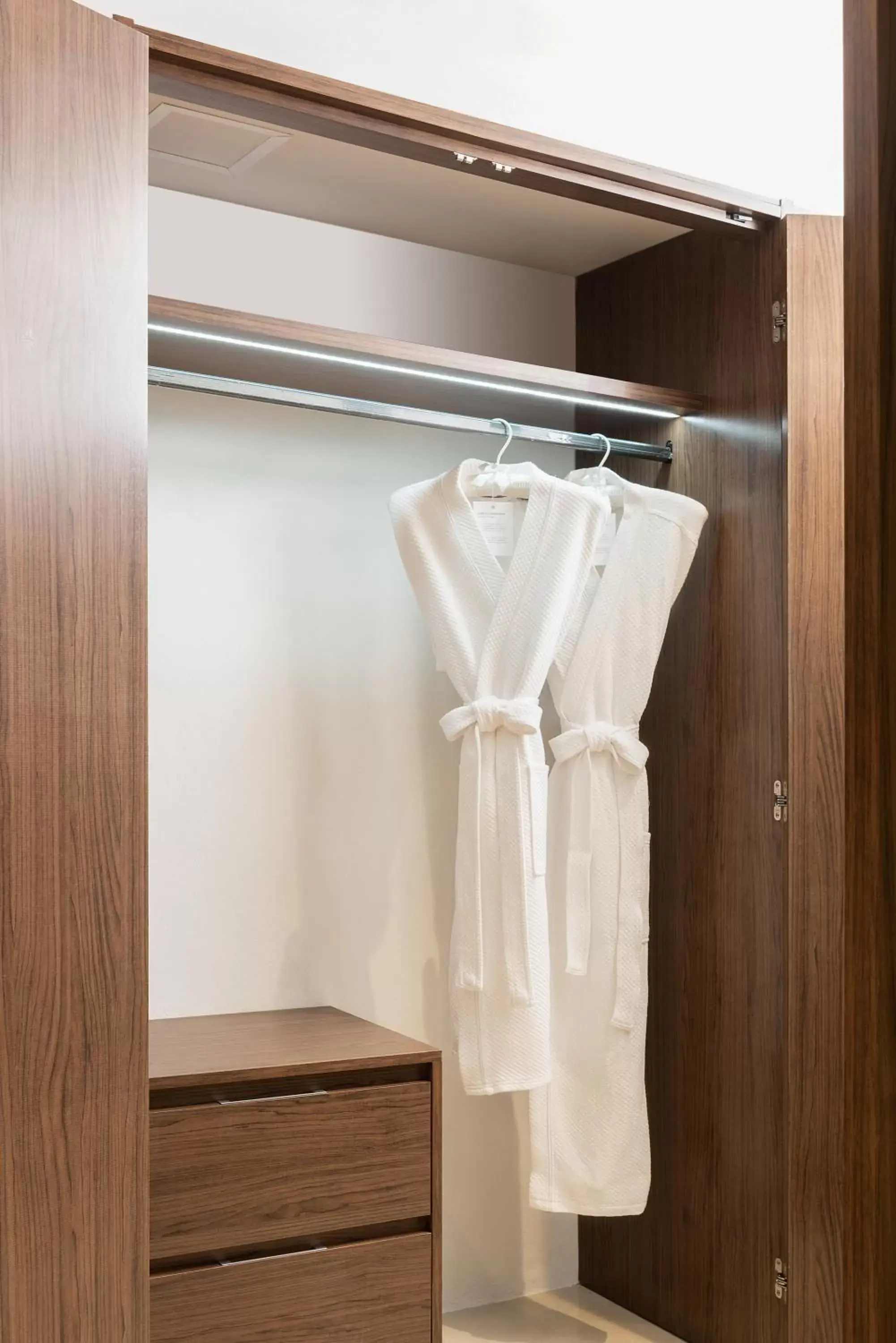 wardrobe, Bathroom in Hyatt Ziva Riviera Cancun All-Inclusive