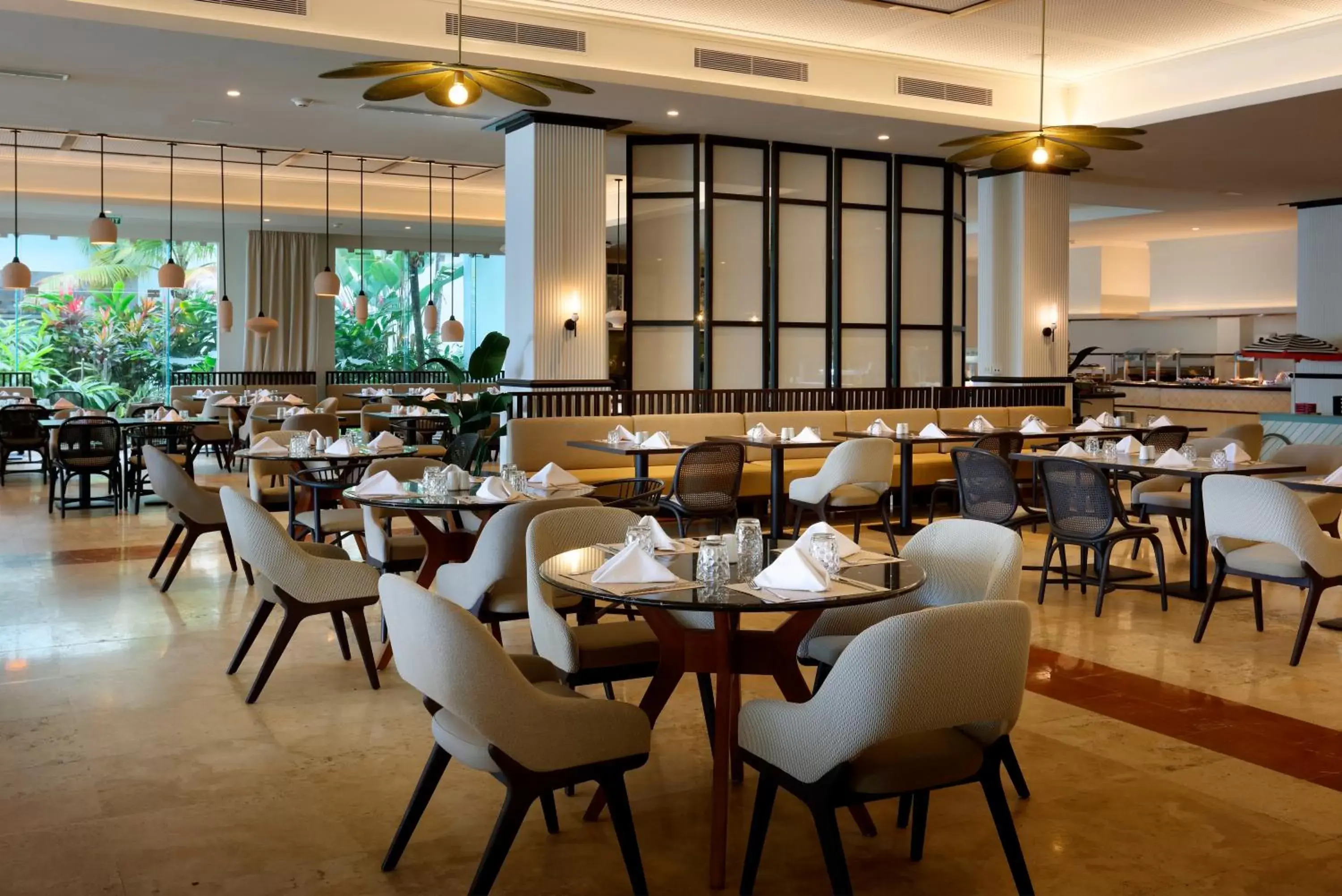 Restaurant/Places to Eat in Grand Palladium Jamaica Resort & Spa All Inclusive