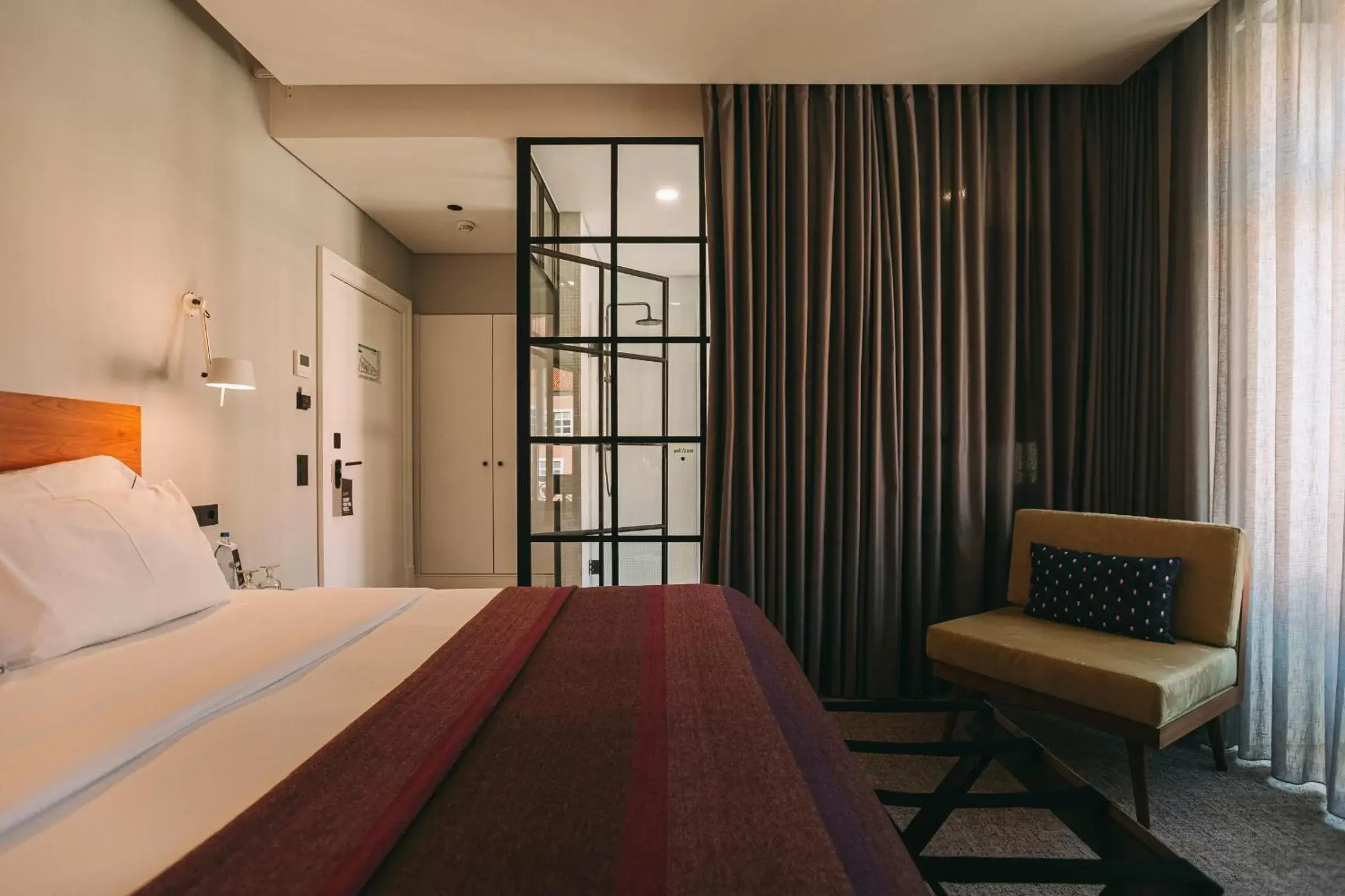 Deluxe Double Room in 1908 Lisboa Hotel Deluxe Double Room in 1908 Lisboa Hotel