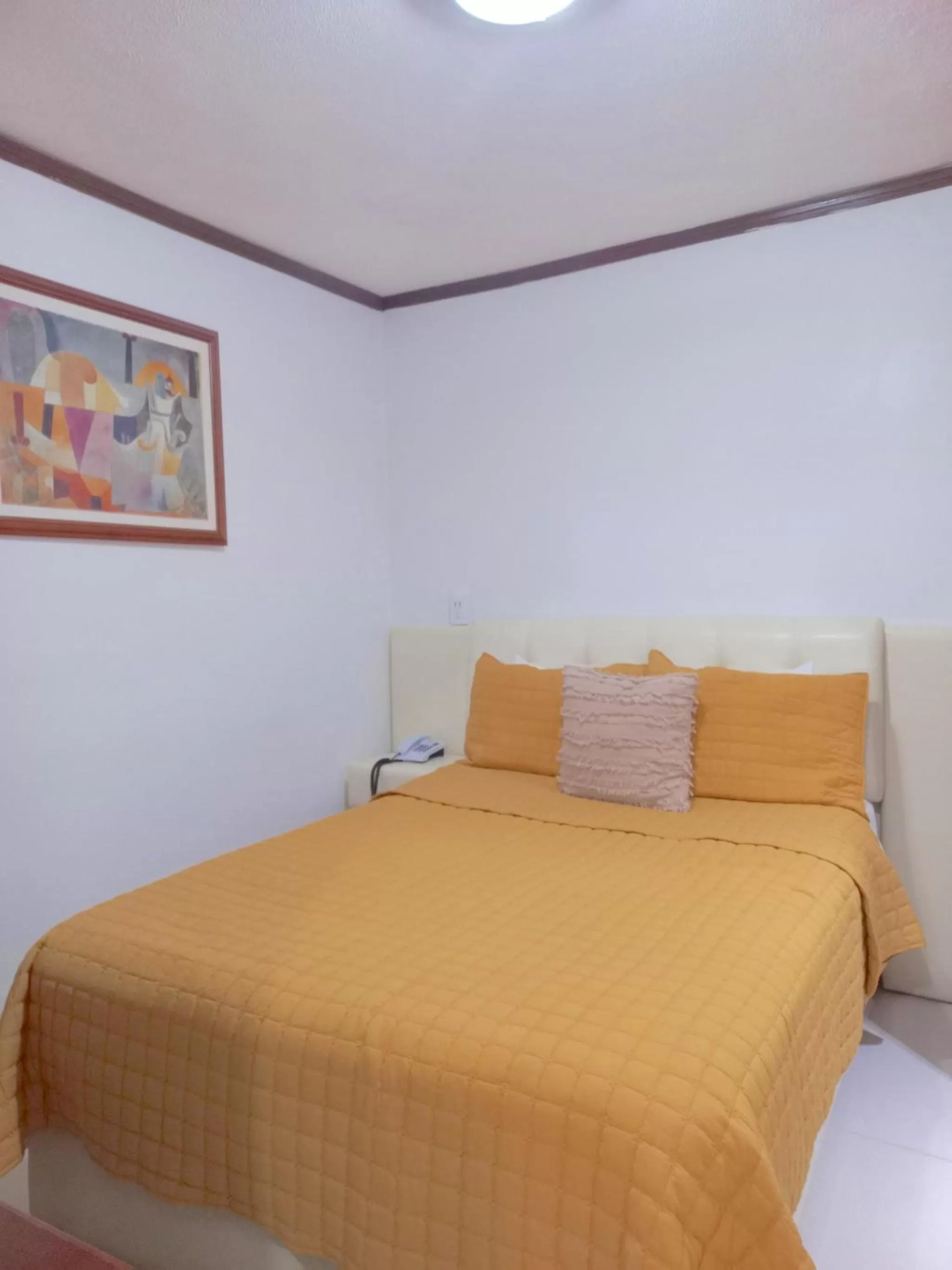 Photo of the whole room, Bed in La Aurora Hotel Like Home