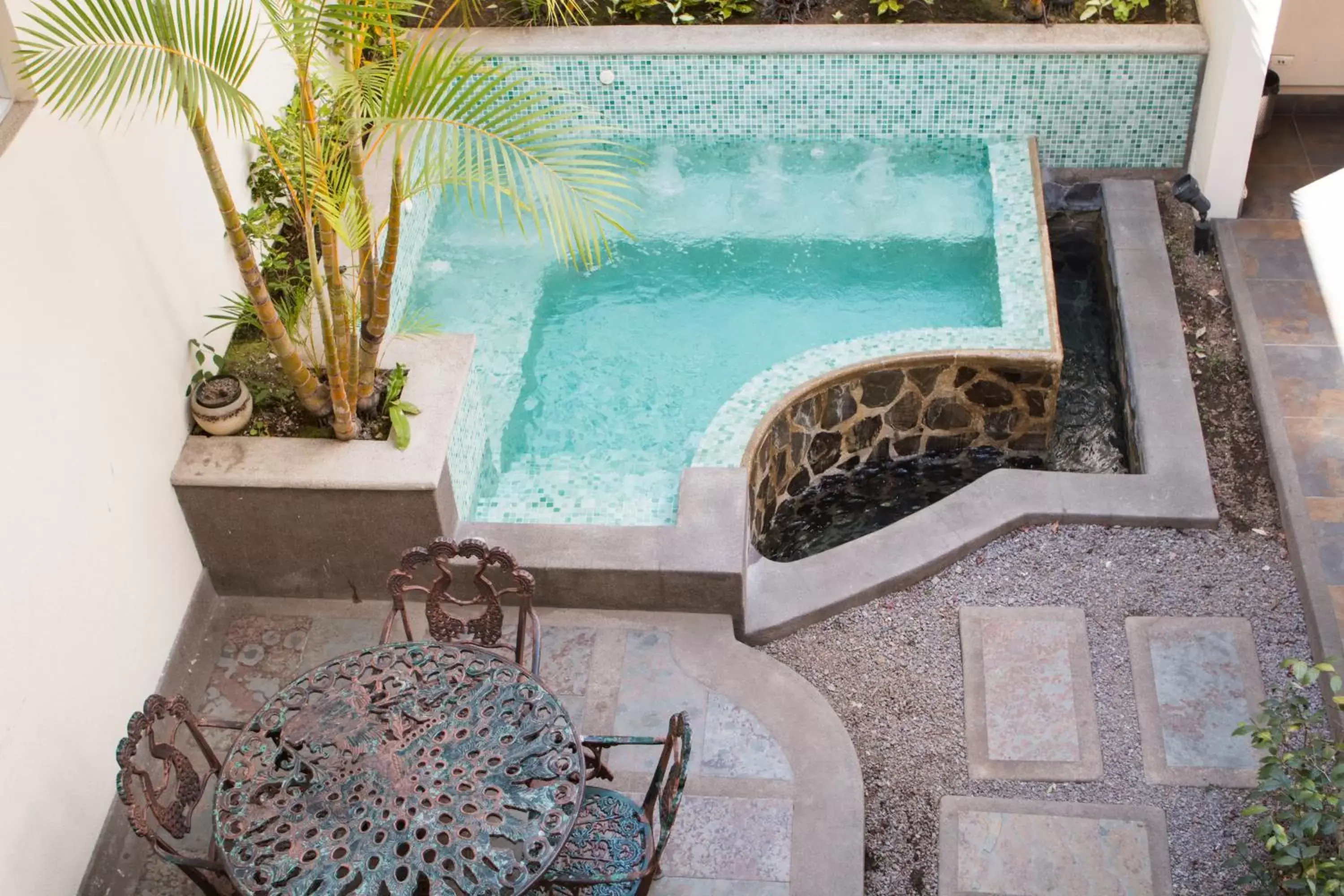 Hot Spring Bath, Pool View in Rincon del Valle Hotel & Suites