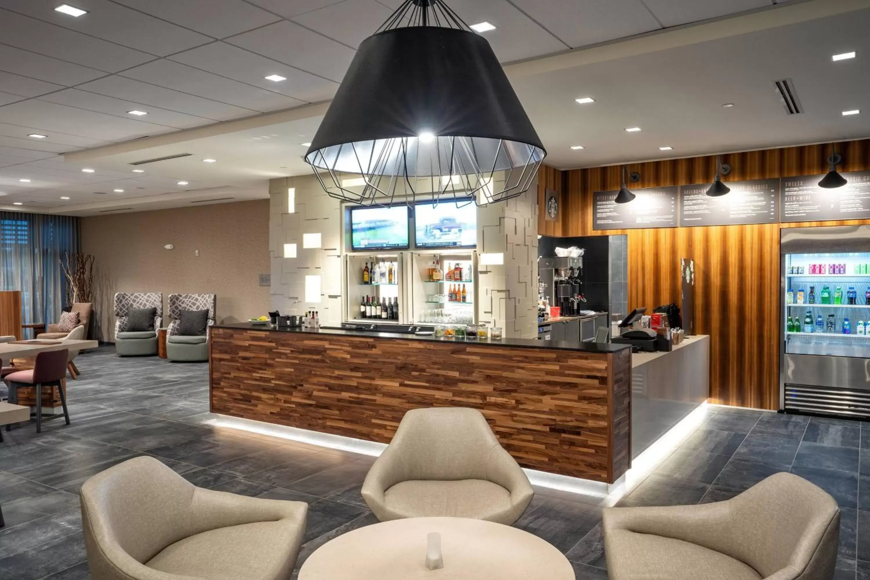 Restaurant/places to eat, Lobby/Reception in Courtyard by Marriott Charleston-North Charleston