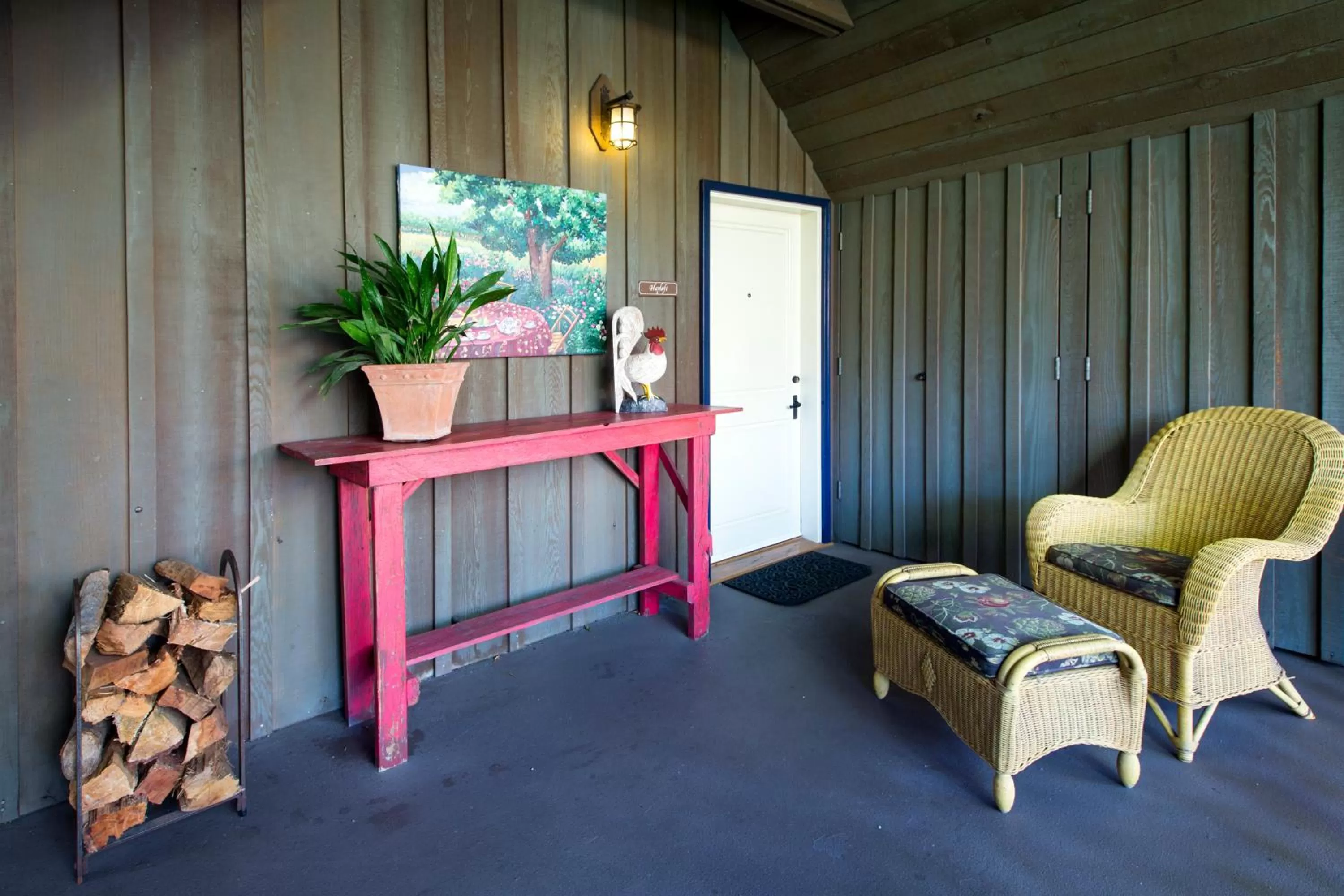 Decorative detail in Simpson House Inn