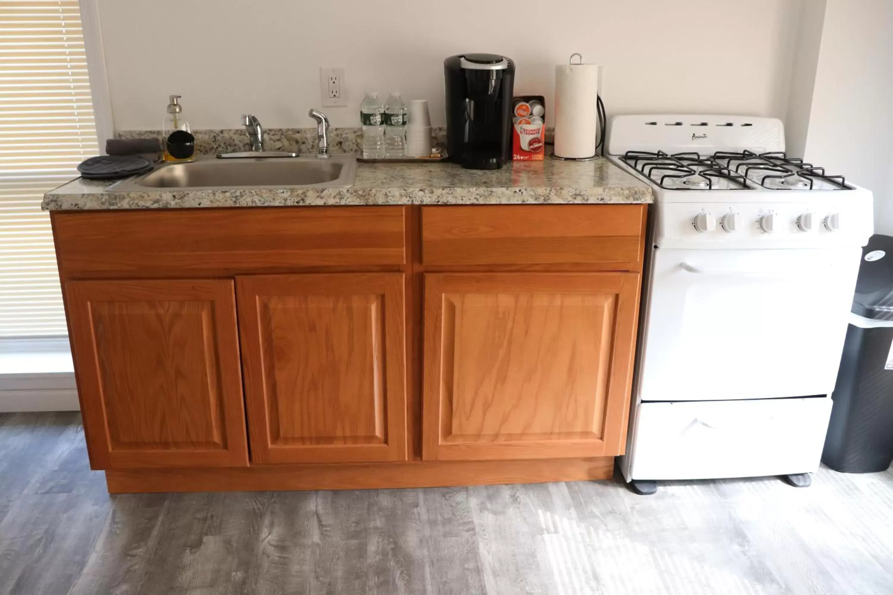 Kitchen/Kitchenette in Reynolds House inn