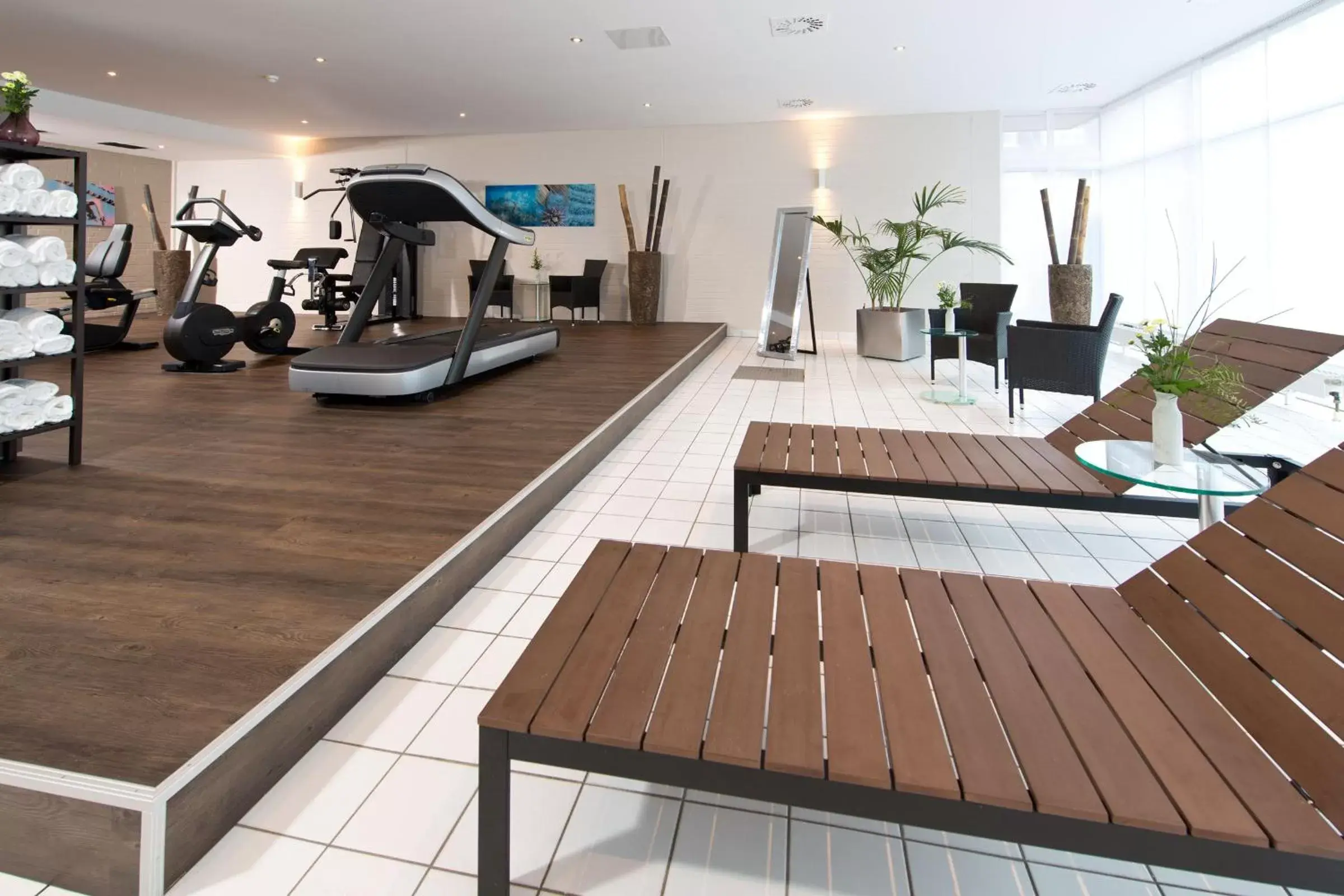 Fitness centre/facilities in Leonardo Hotel Mönchengladbach