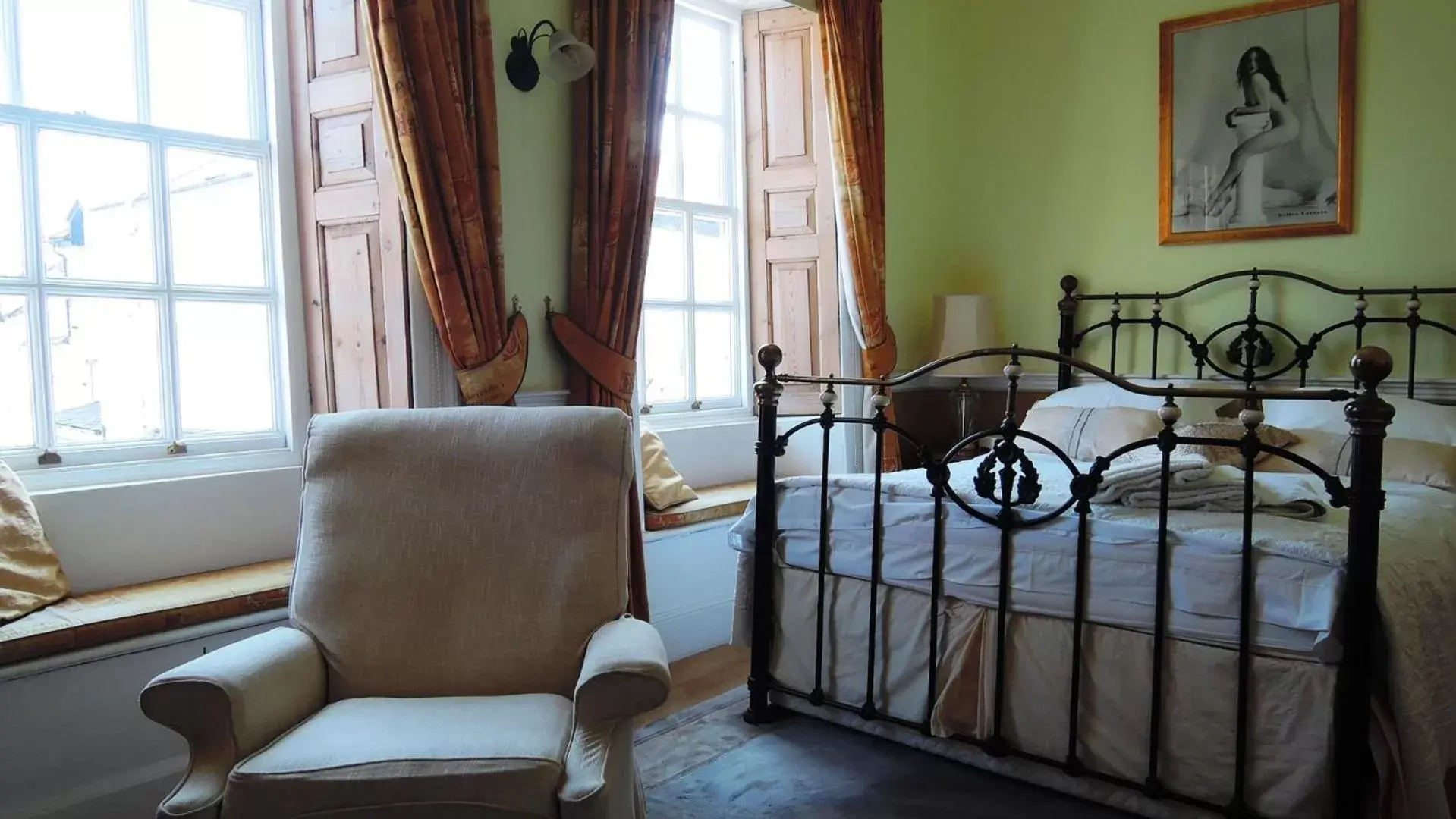 Bed in The Georgian House