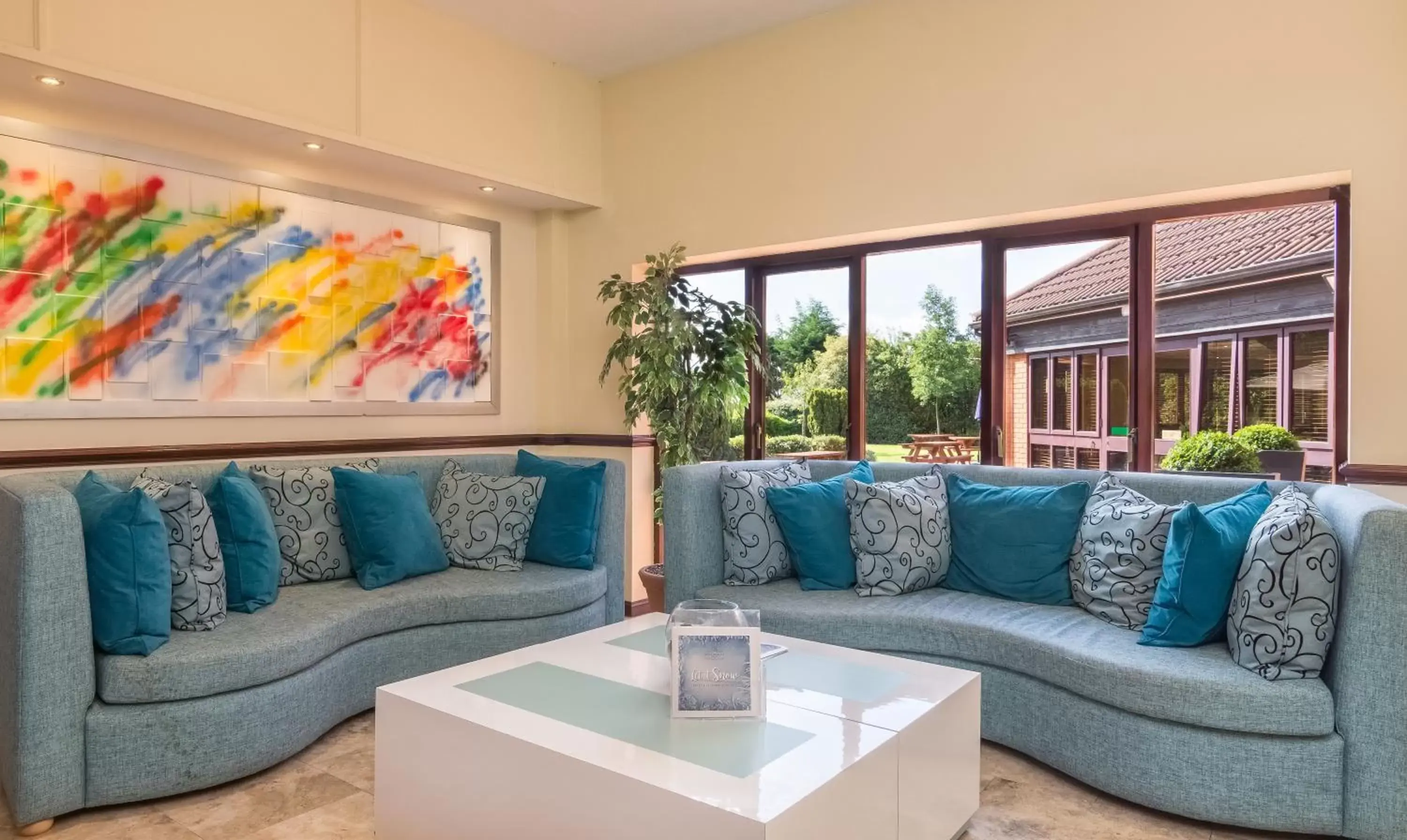 Lobby or reception, Seating Area in Best Western Rockingham Forest Hotel