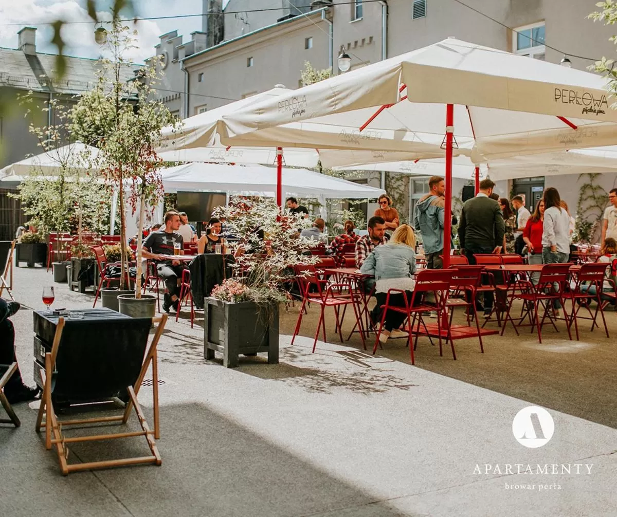 Summer, Restaurant/Places to Eat in Apartamenty Browar Perła - Perła Brewery Apartments
