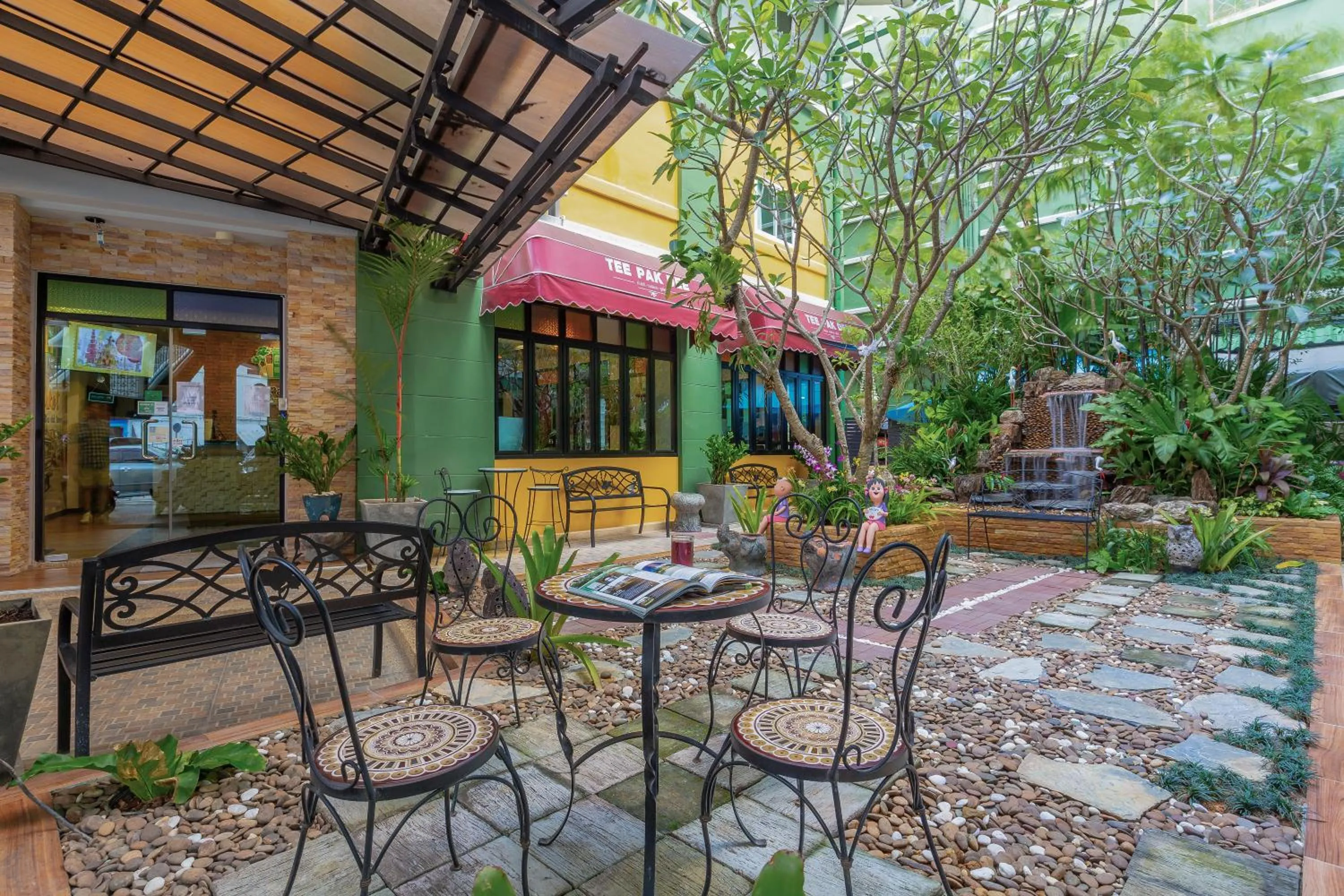 Facade/entrance in Tee Pak Dee Resident Phuket