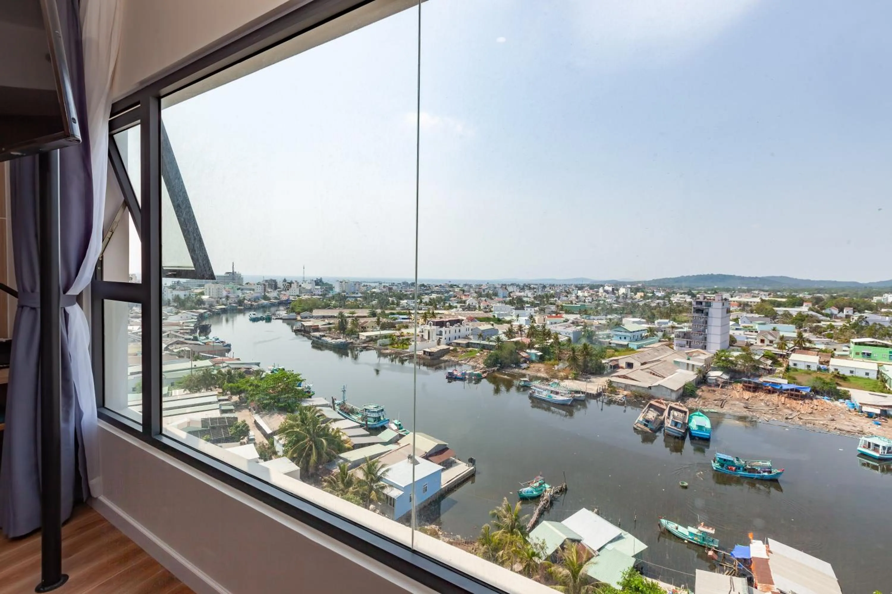 River view in An Phu Hotel