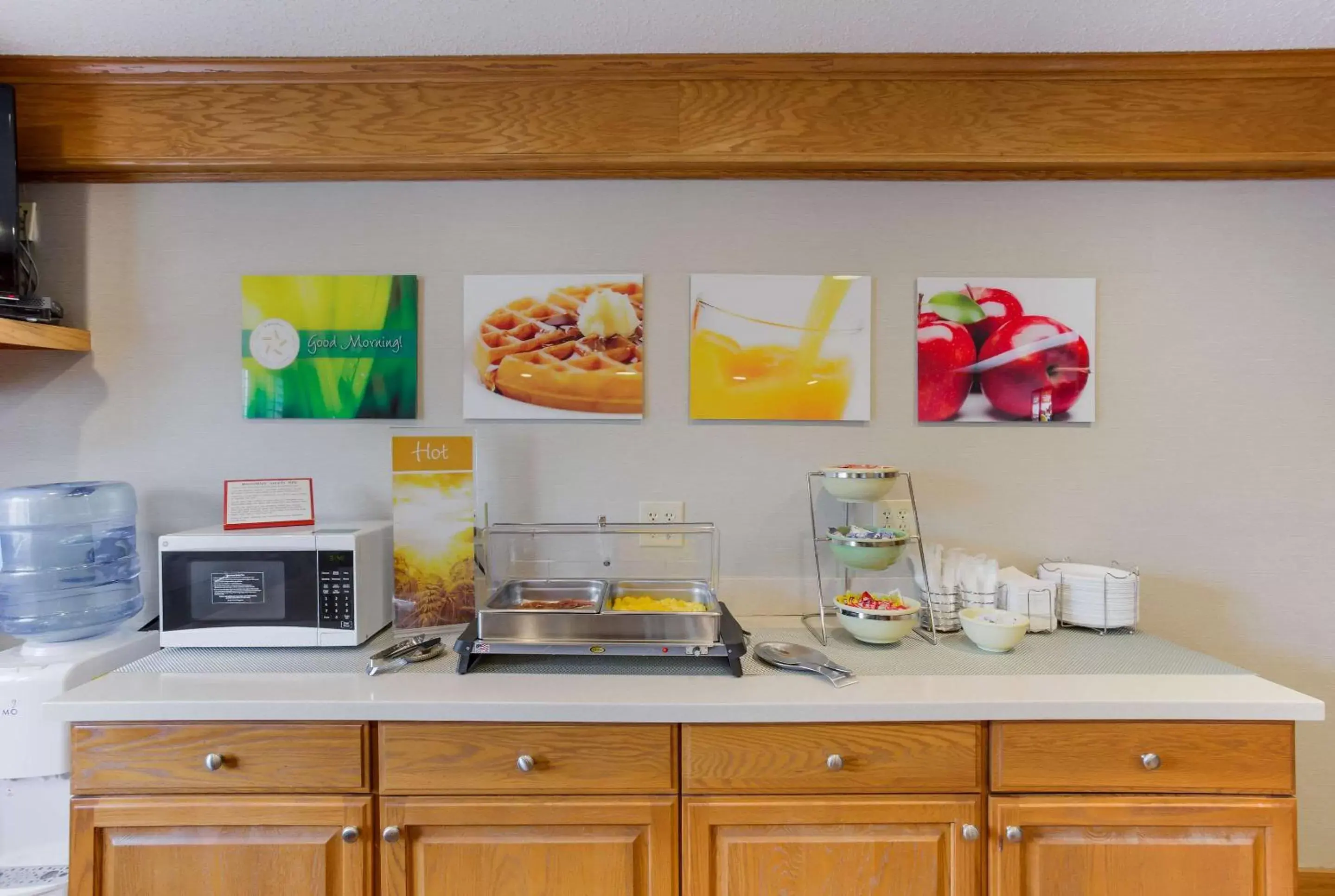 Restaurant/places to eat in Quality Inn Restaurant/places to eat in Quality Inn