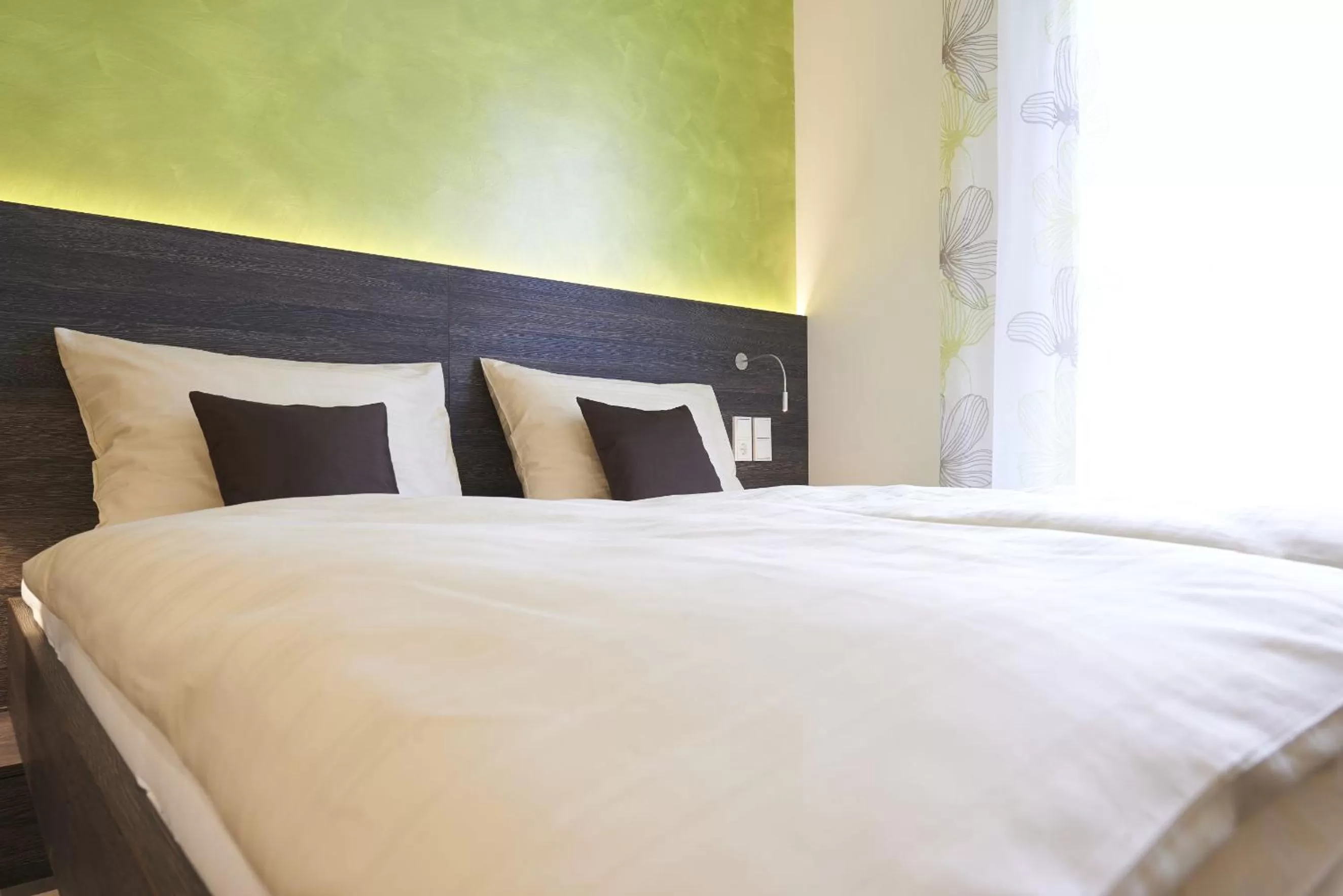 Bed in eee Hotel Traun