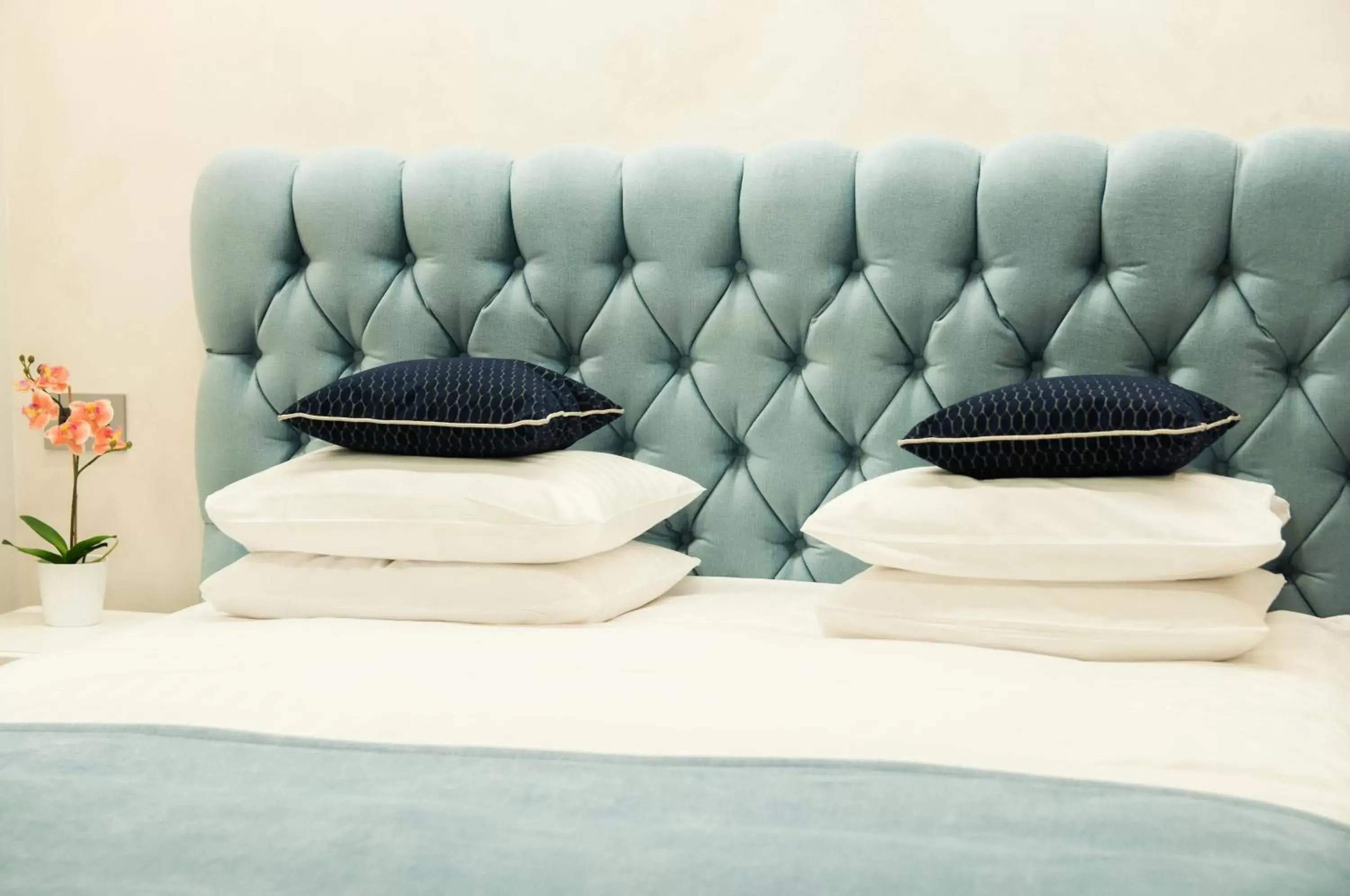 Photo of the whole room, Bed in Venis Boutique Hotel Photo of the whole room, Bed in Venis Boutique Hotel