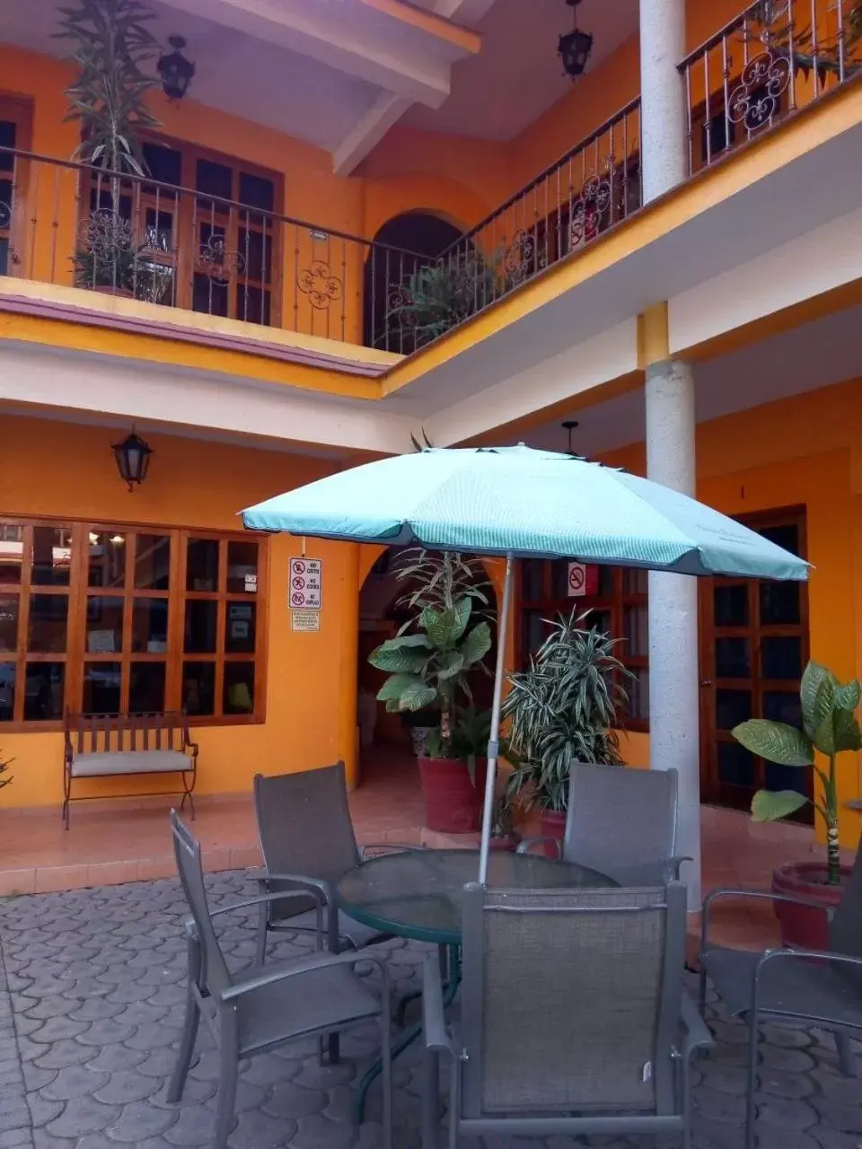 Patio/Outdoor Area in Hotel Plaza del Sol