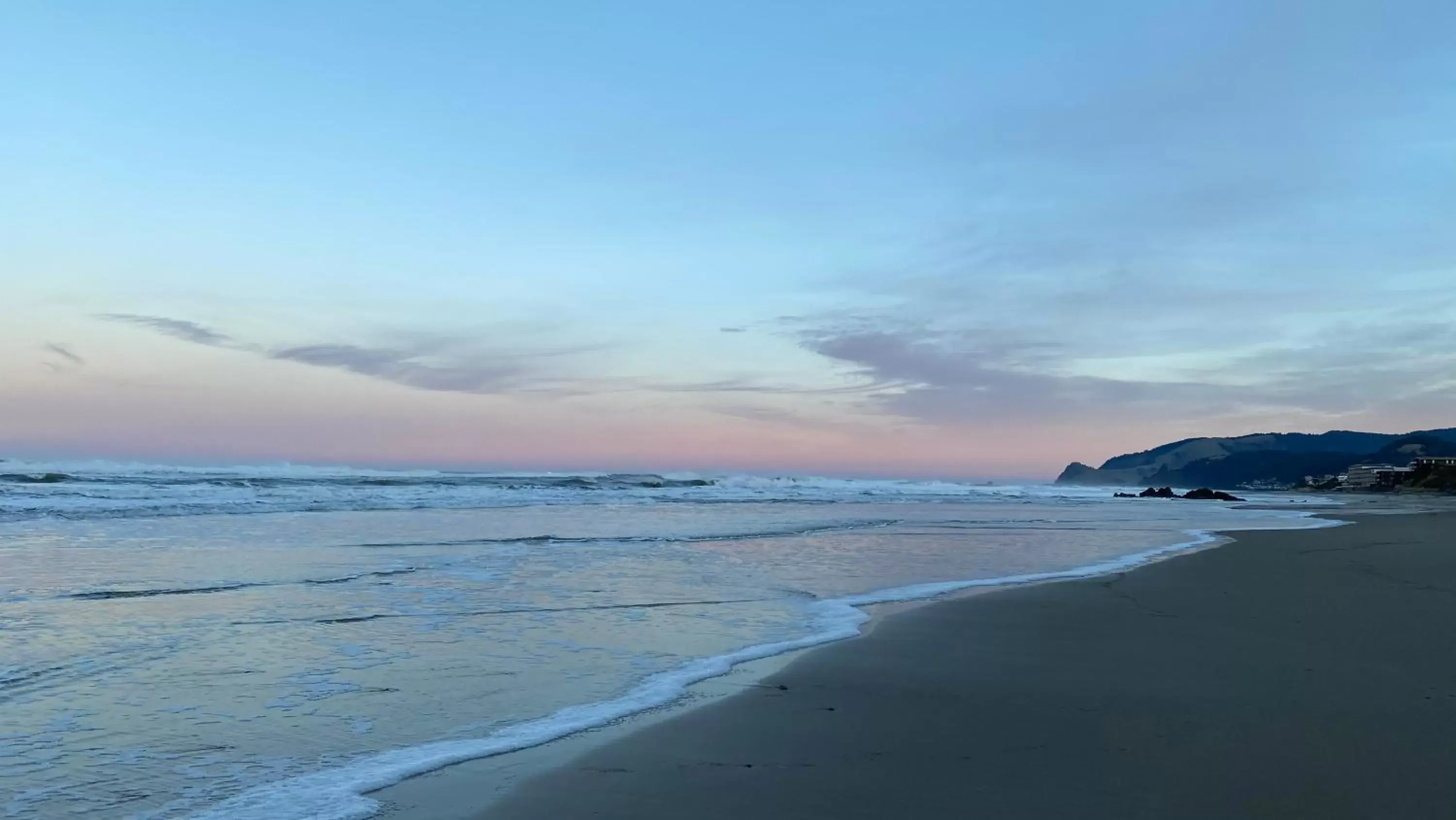 Beach in Seahorse Oceanfront Lodging