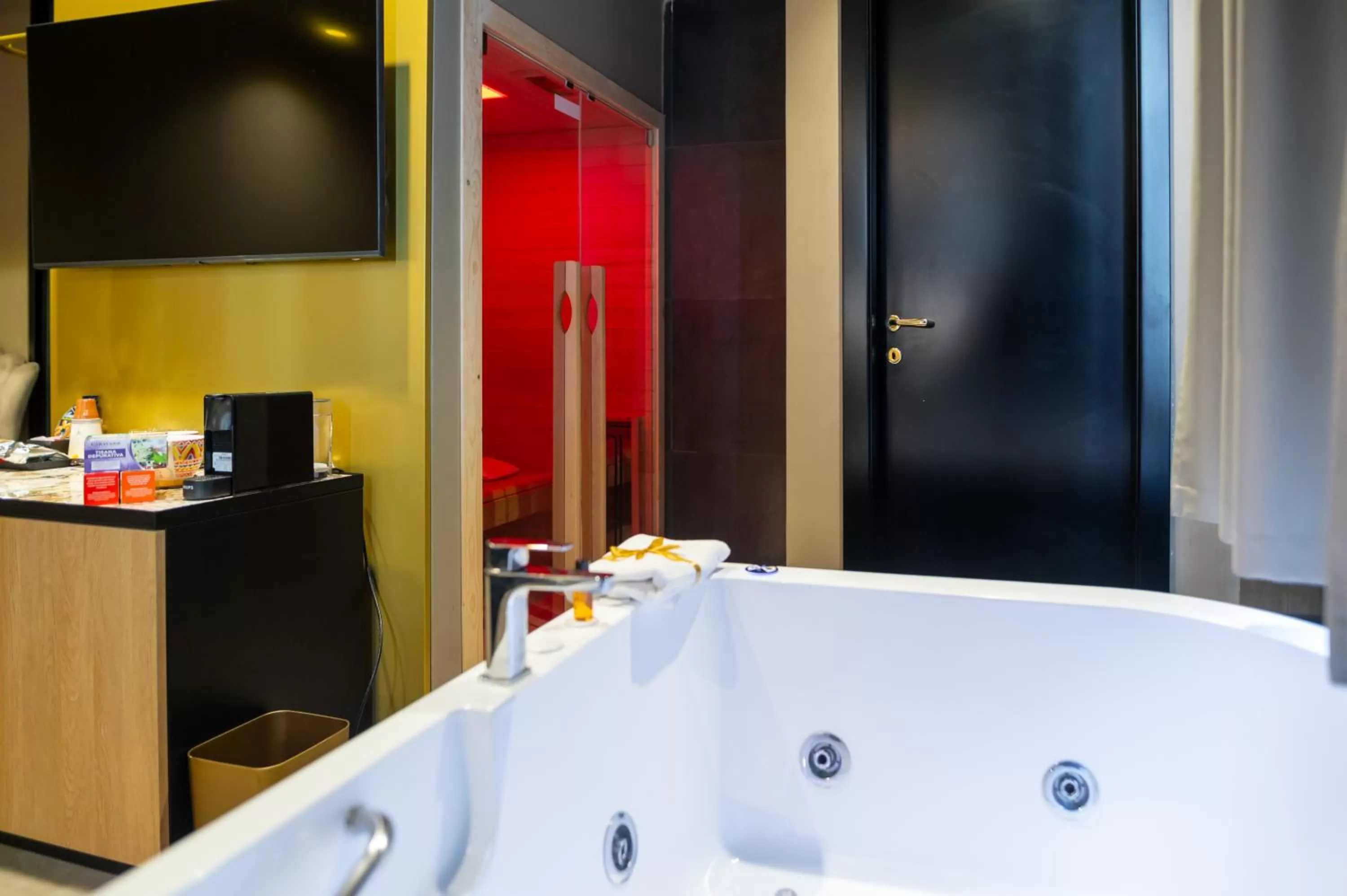 Bathroom in GOLD SUITE&SPA
