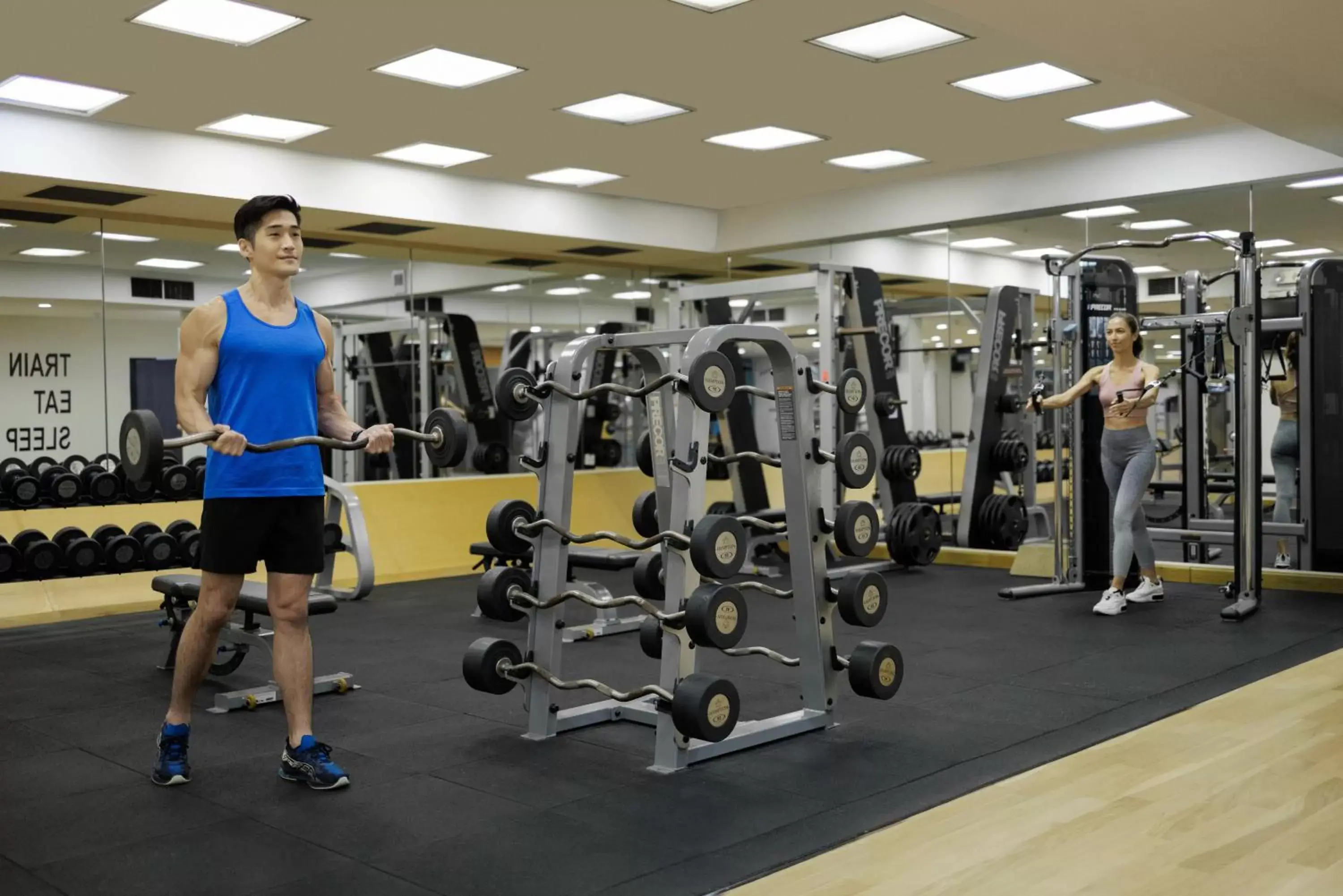 People, Fitness Center/Facilities in voco Orchard Singapore, an IHG Hotel