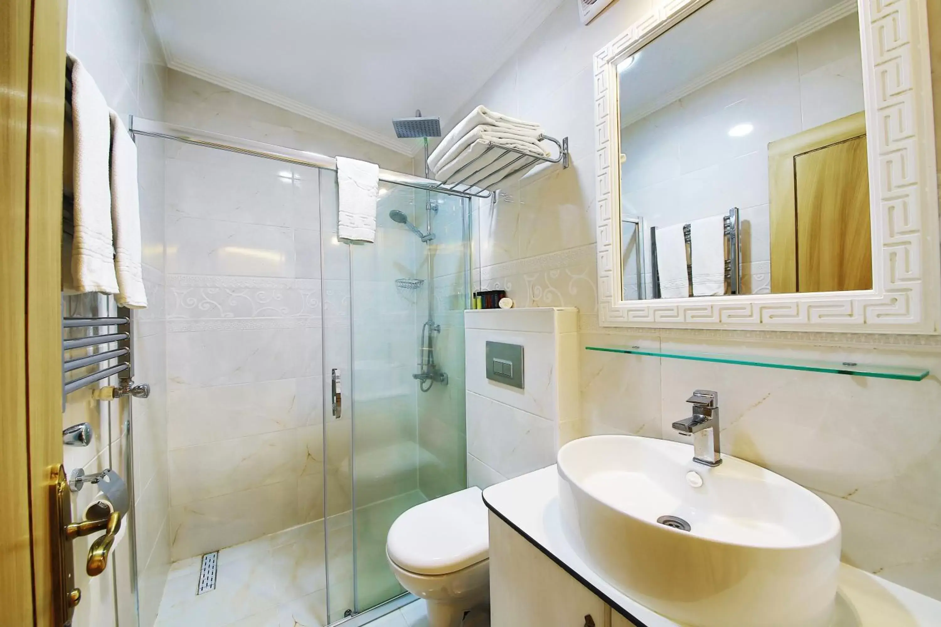 Bathroom in Katelya Hotel