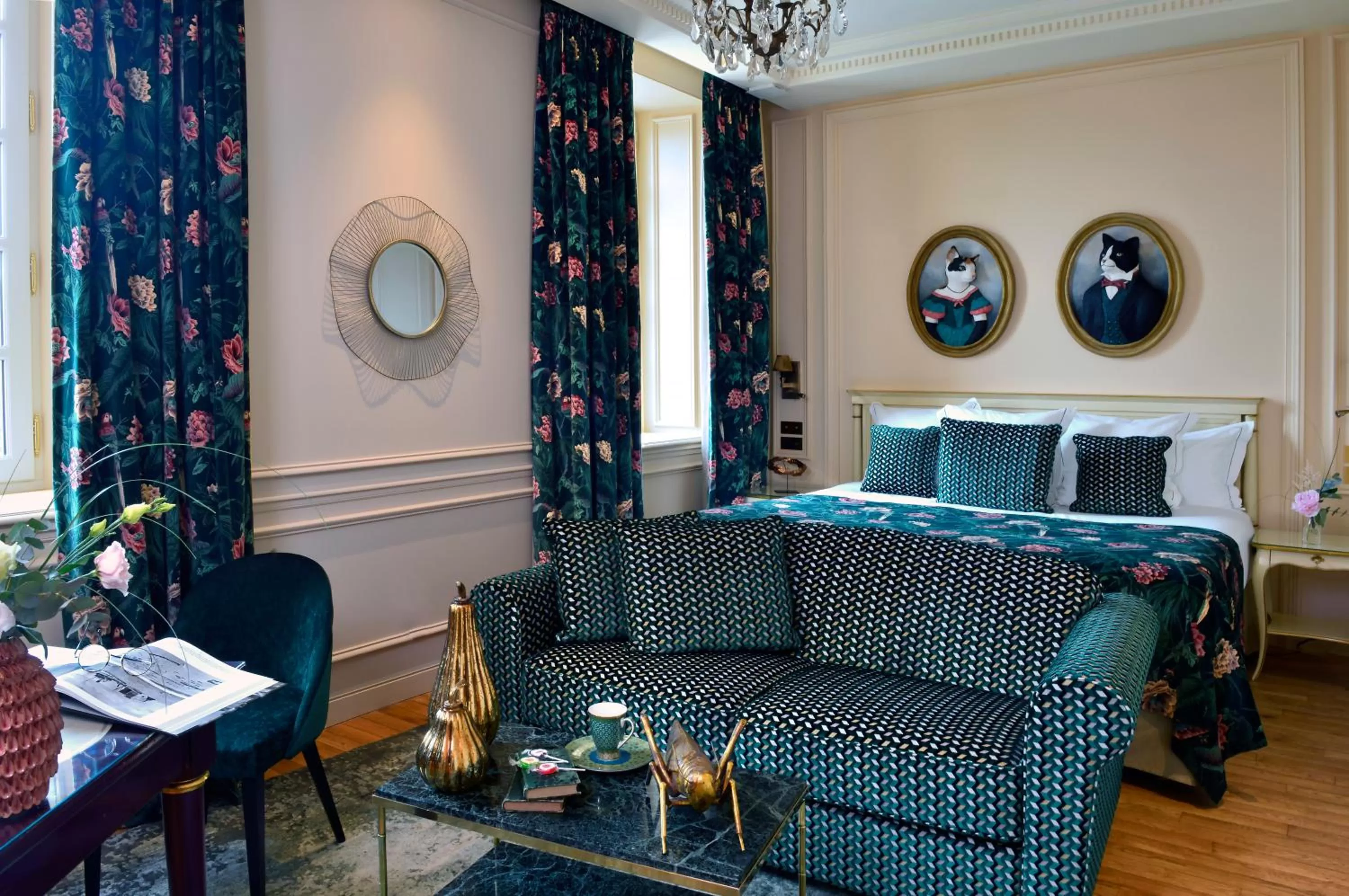 Bed in Villa Lara Hotel