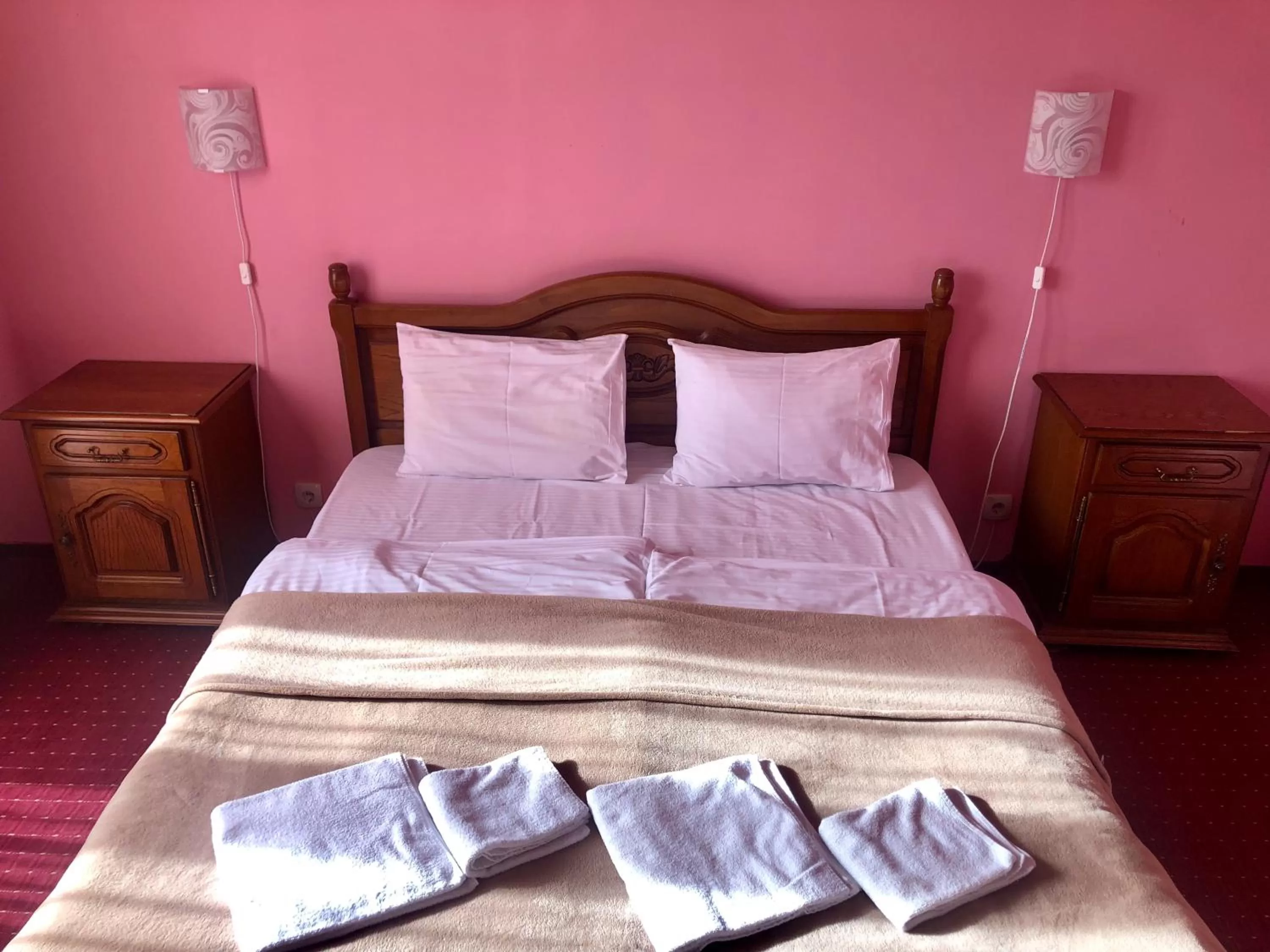 Bed in Chervona Gora