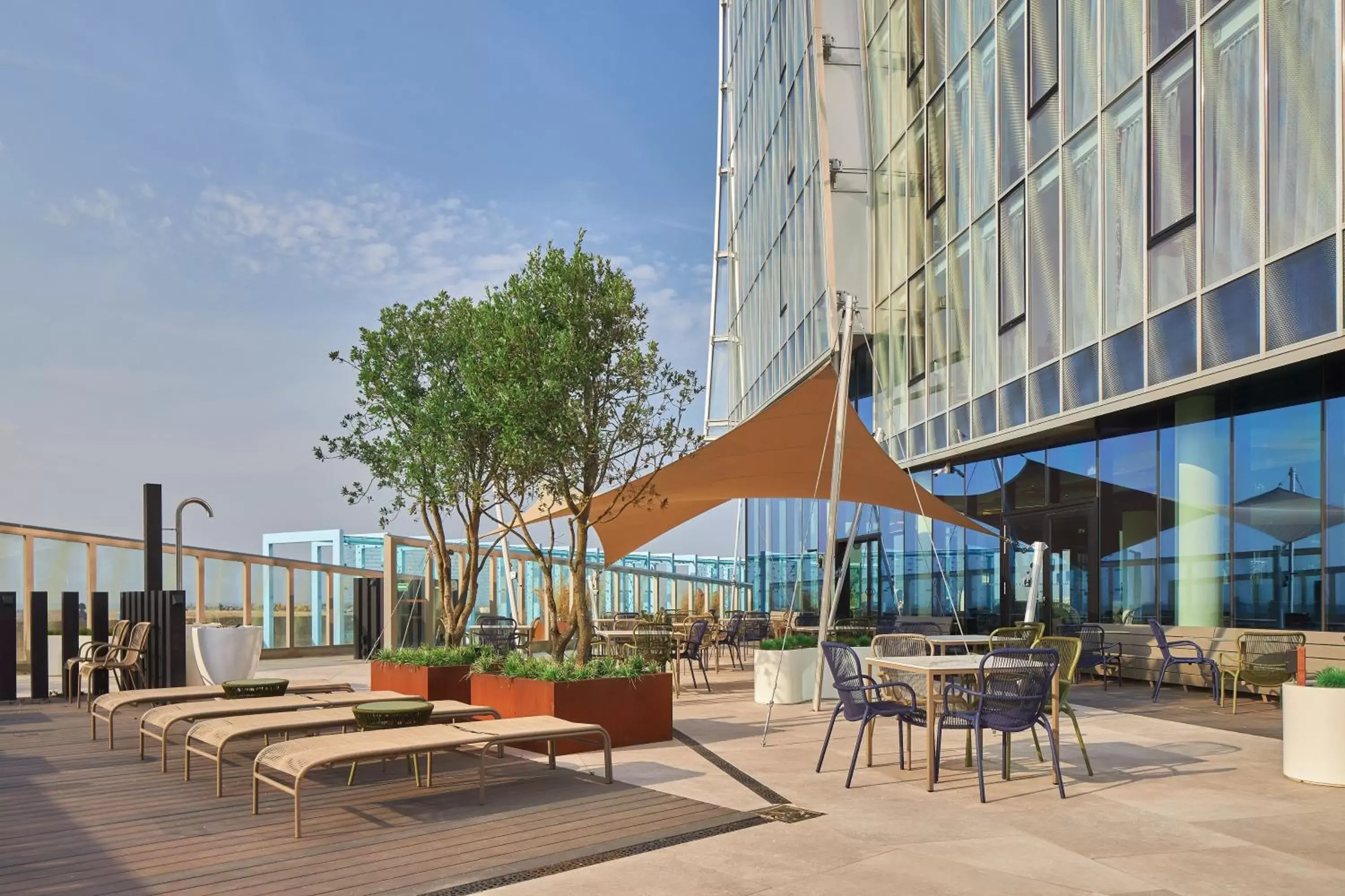 Balcony/Terrace in Inntel Hotels Den Haag Marina Beach