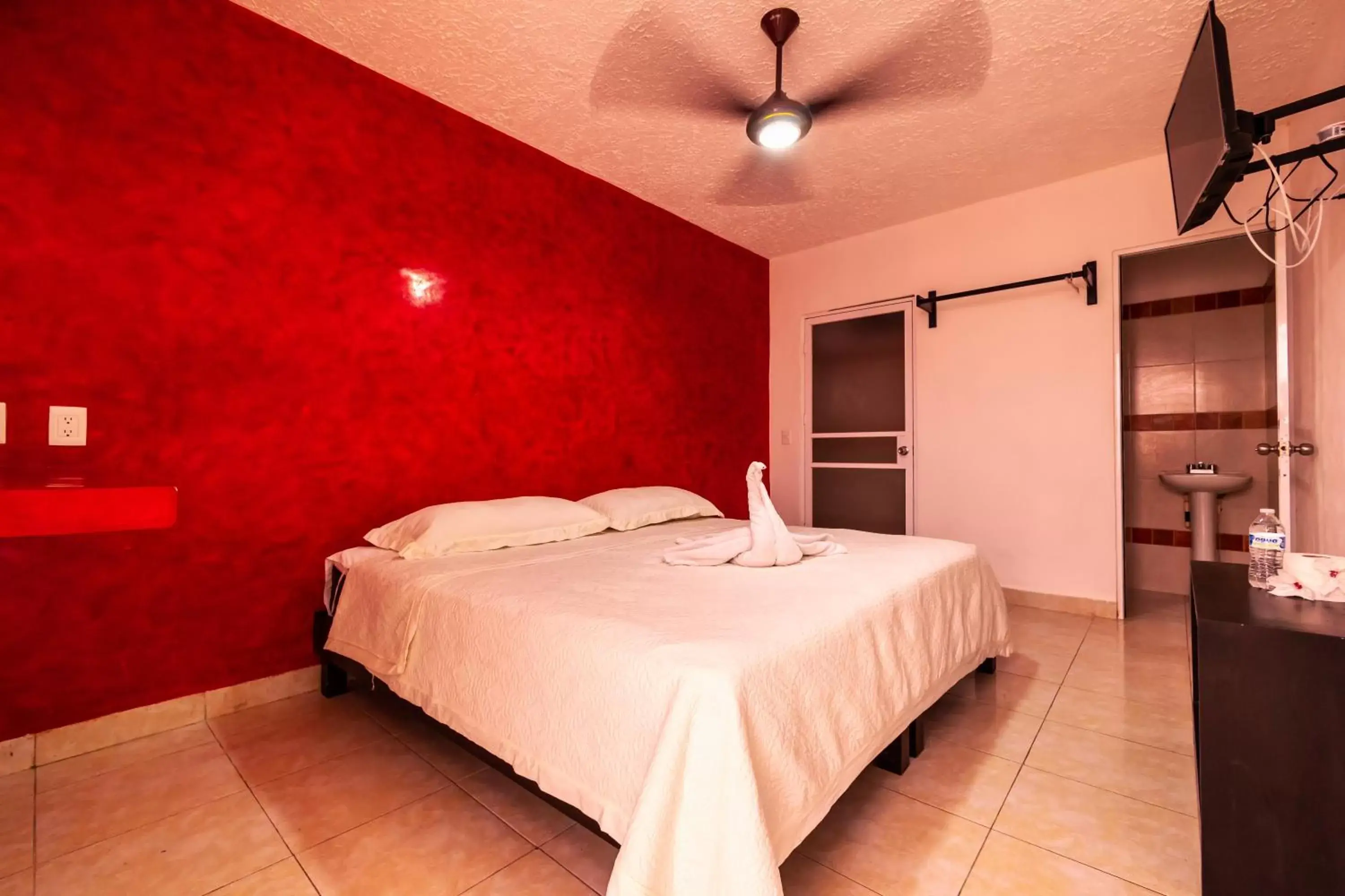 Bedroom, Bed in Hotel Bello Caribe Express