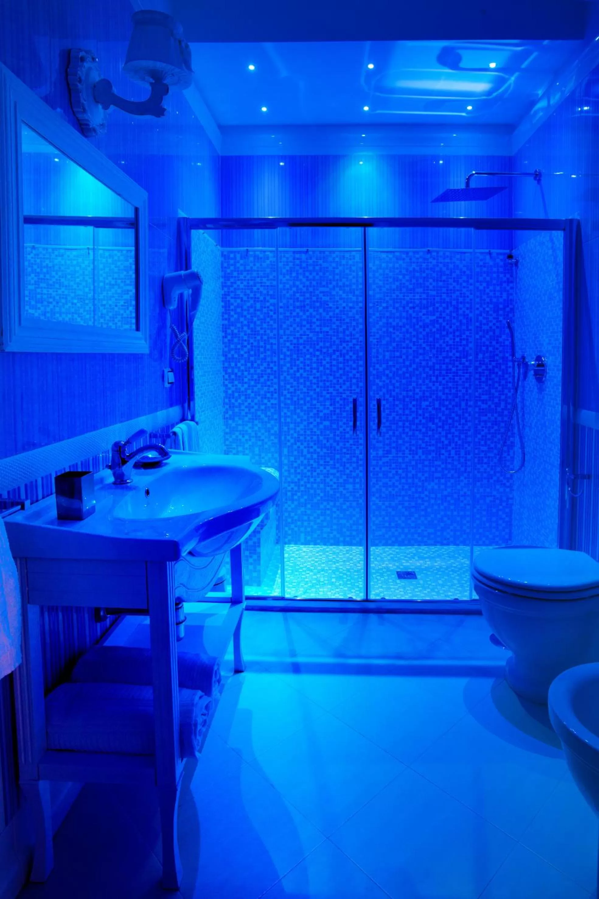 Bathroom in Domus Rosa