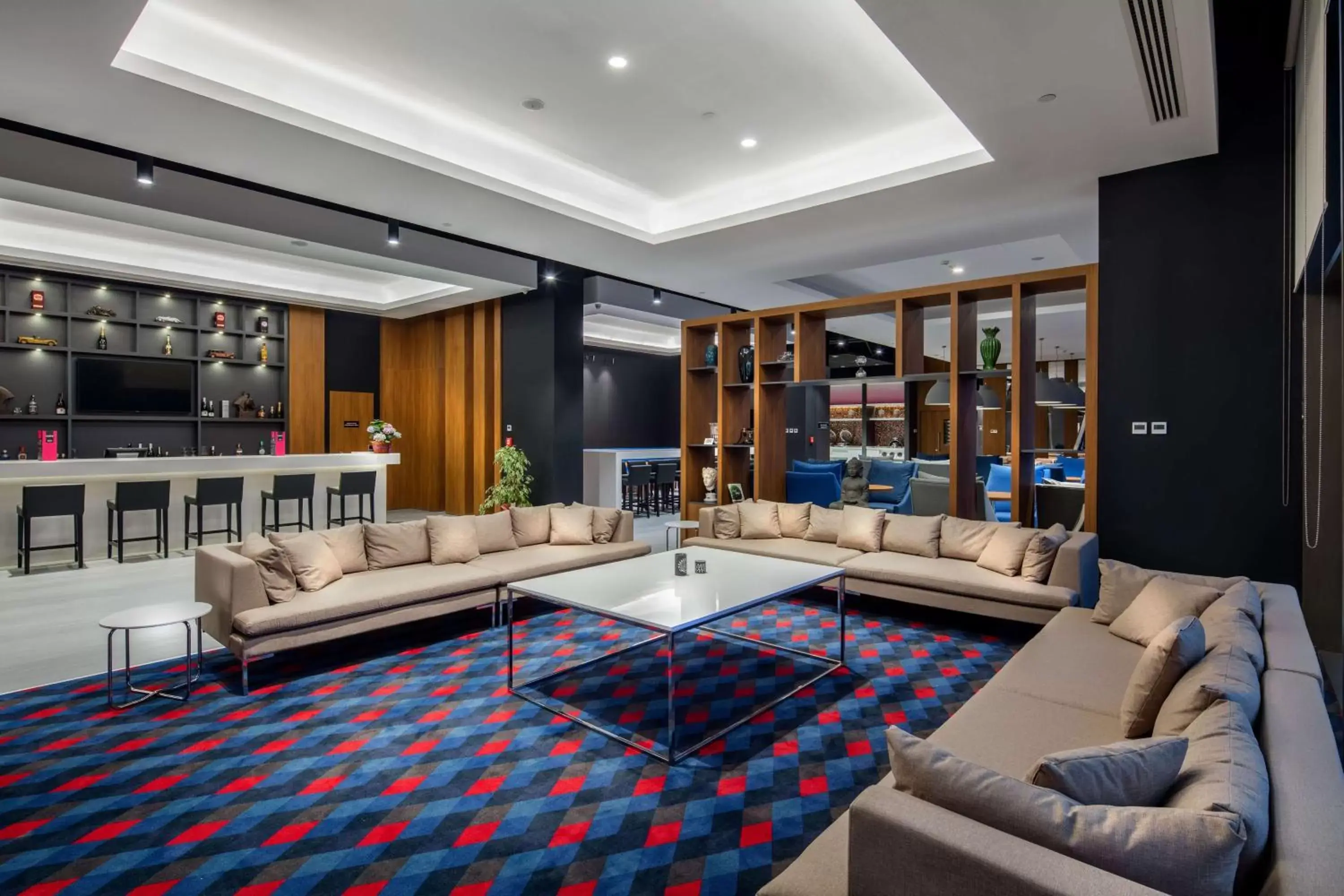 Lobby or reception in Hampton By Hilton Izmir Aliaga