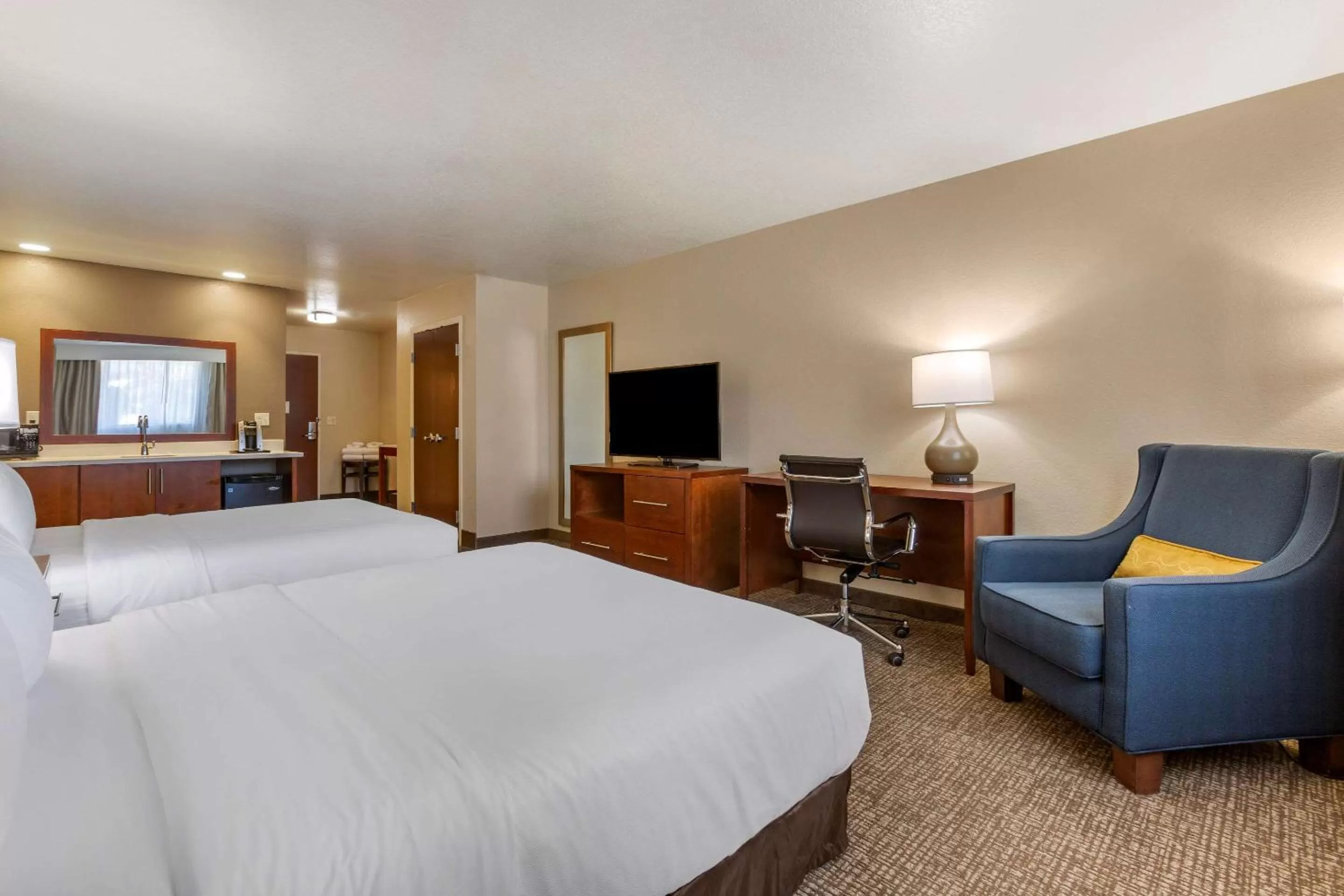 Bedroom, Bed in Comfort Inn & Suites Coeur d'Alene