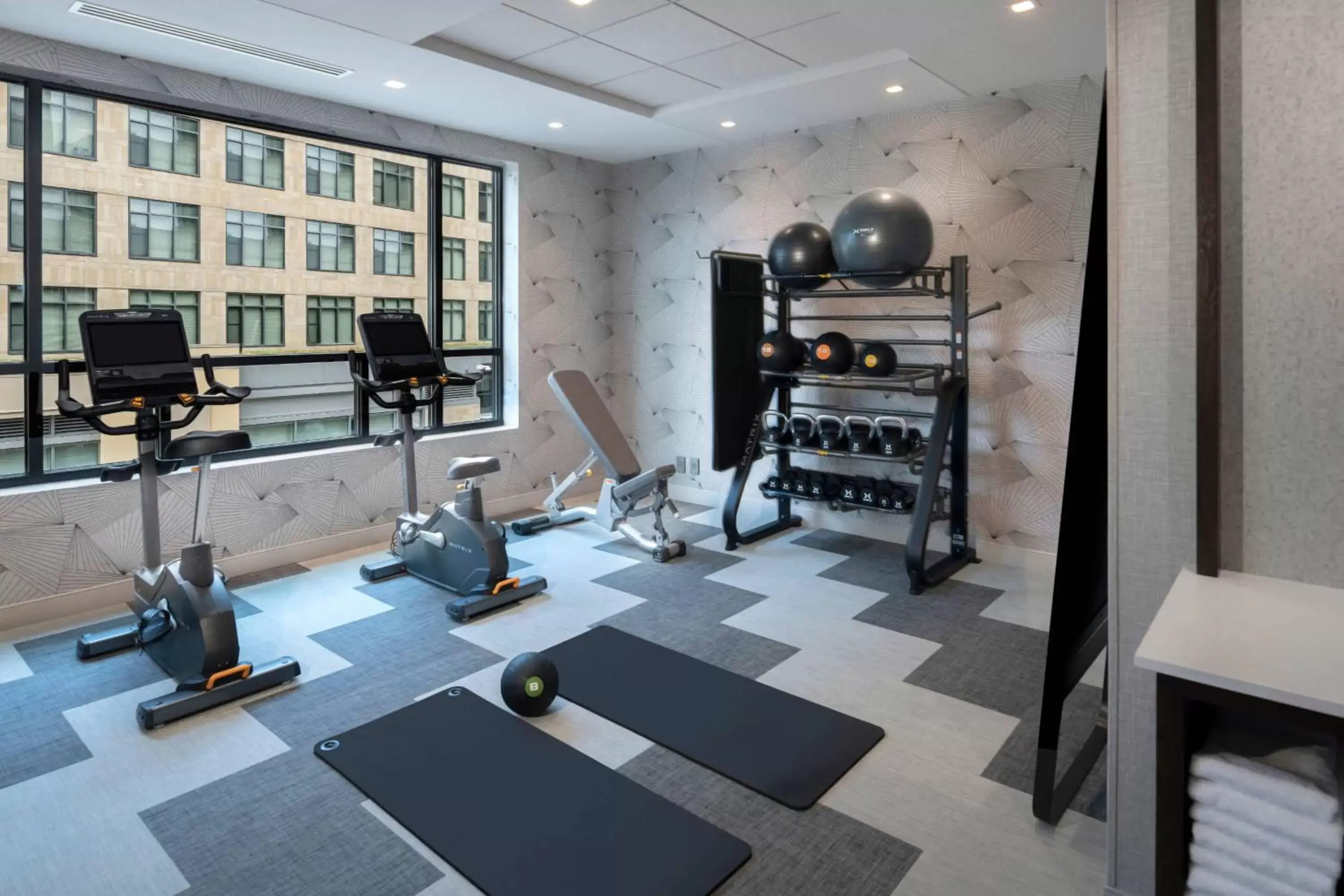 Fitness centre/facilities, Fitness Center/Facilities in Fairfield by Marriott Inn & Suites Boston Medford