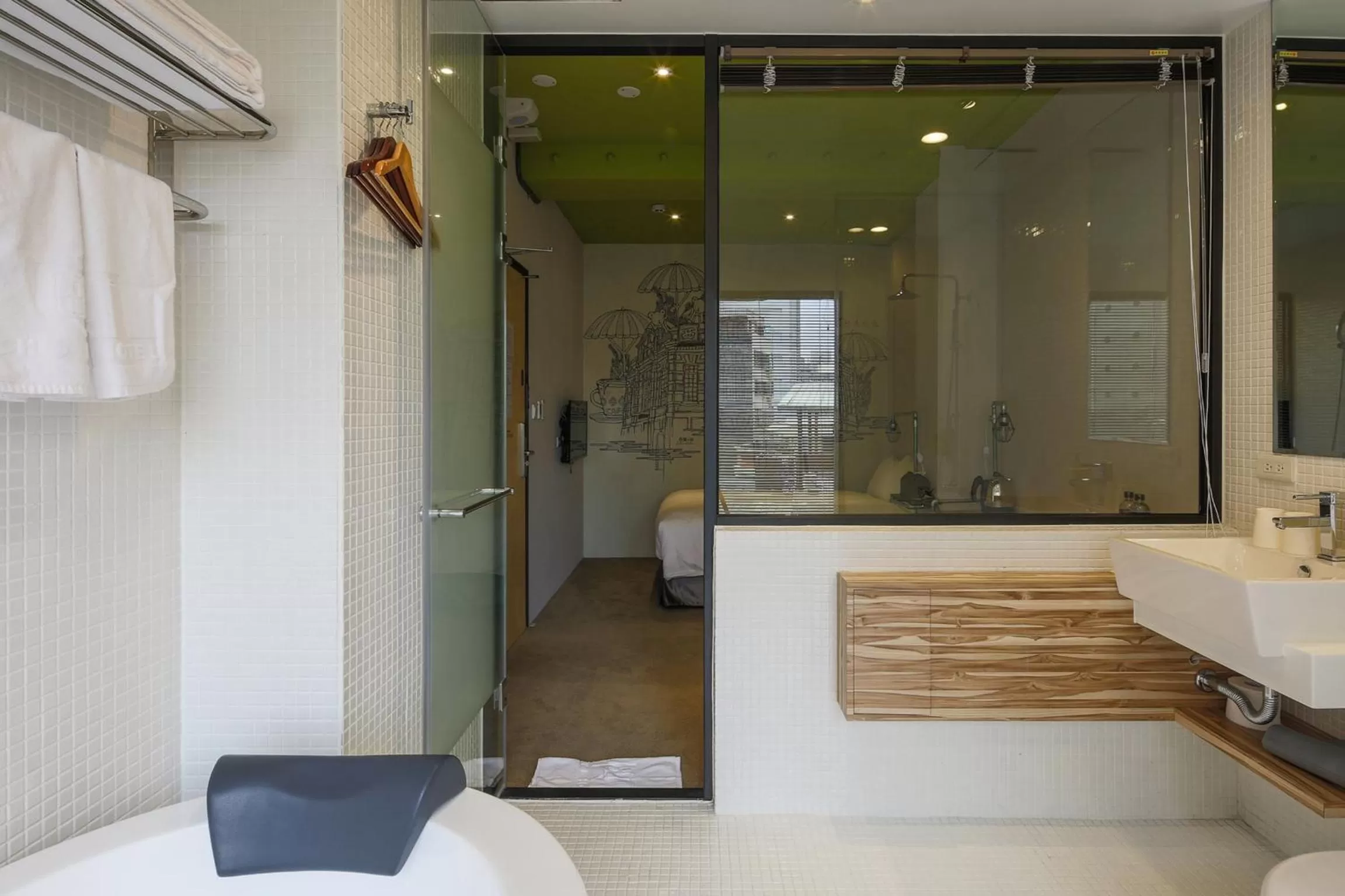 Photo of the whole room in Cho Hotel