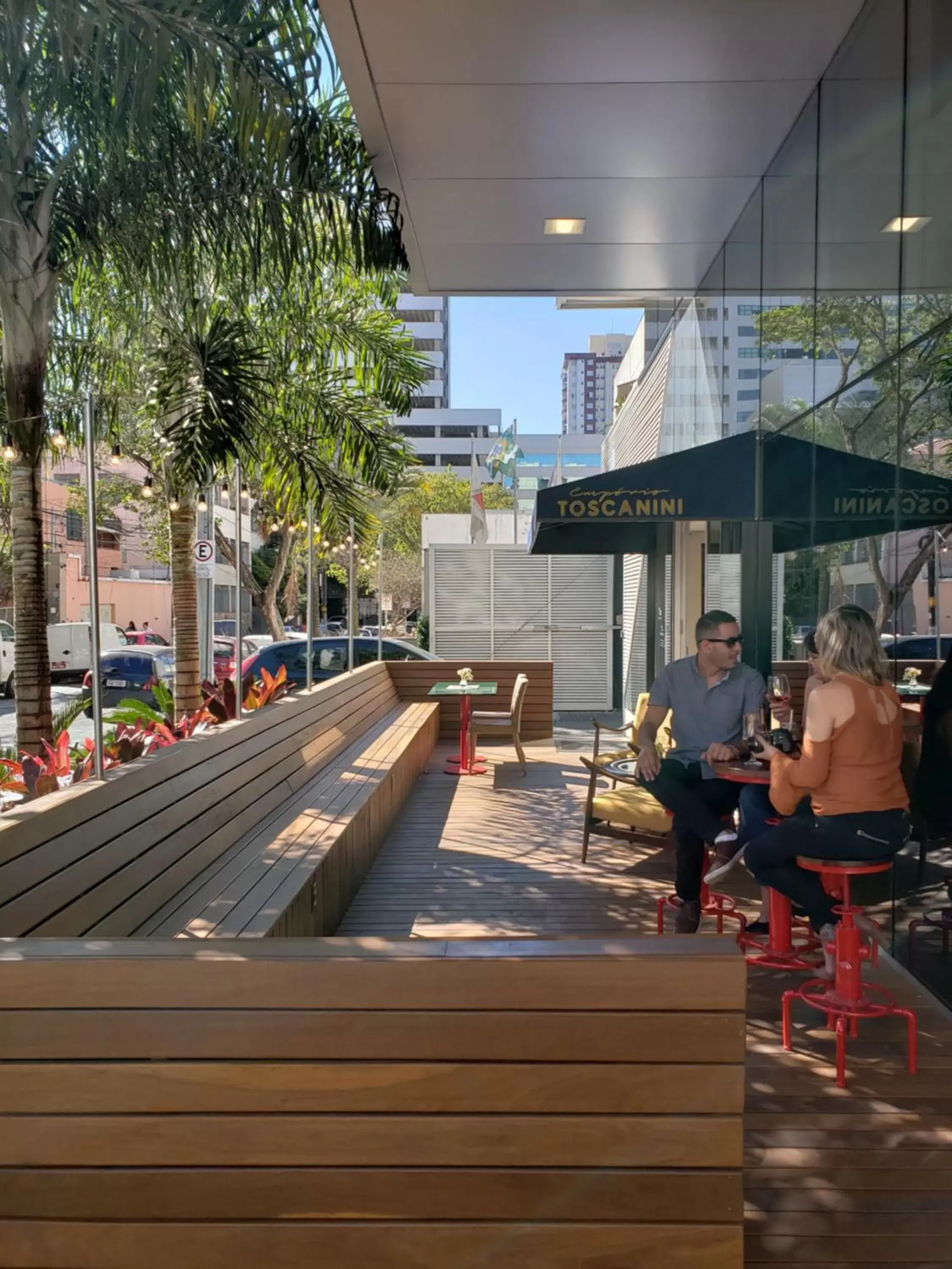 Restaurant/places to eat in eSuites Savassi Toscanini Restaurant/places to eat in eSuites Savassi Toscanini