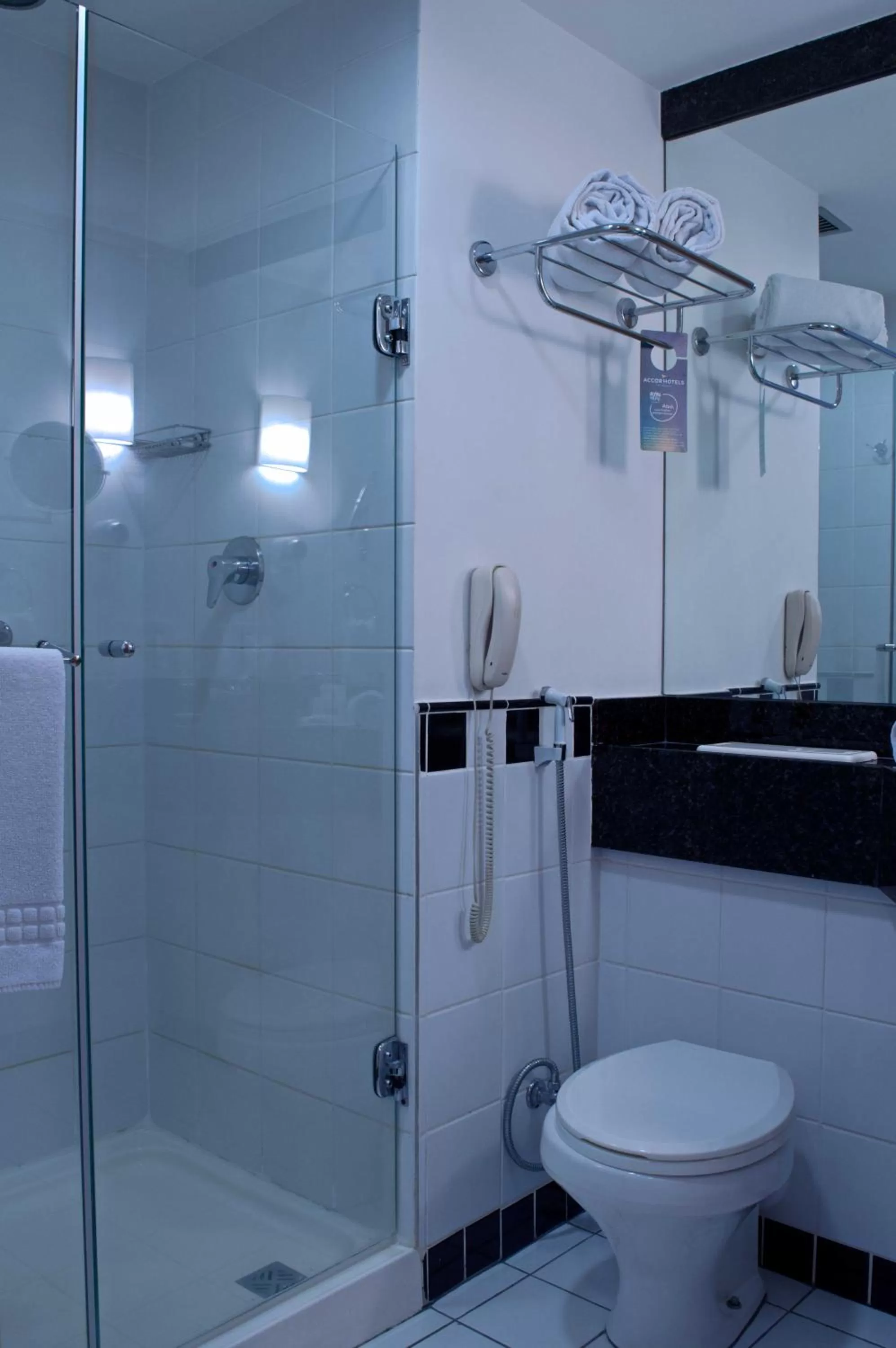 Bathroom in Mercure Sao Jose dos Campos