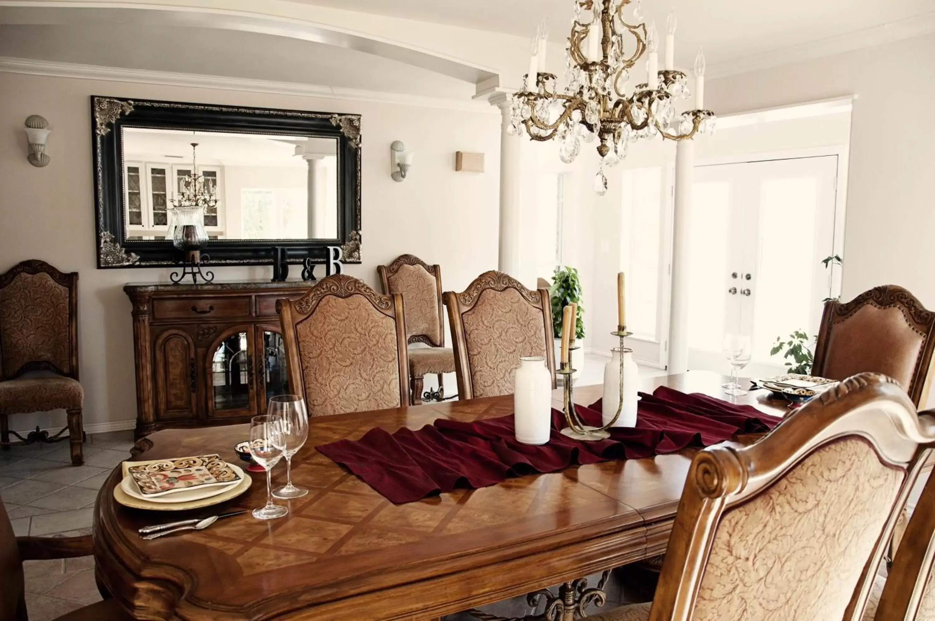 Lobby or reception, Seating Area in Live Oaks Bed and Breakfast