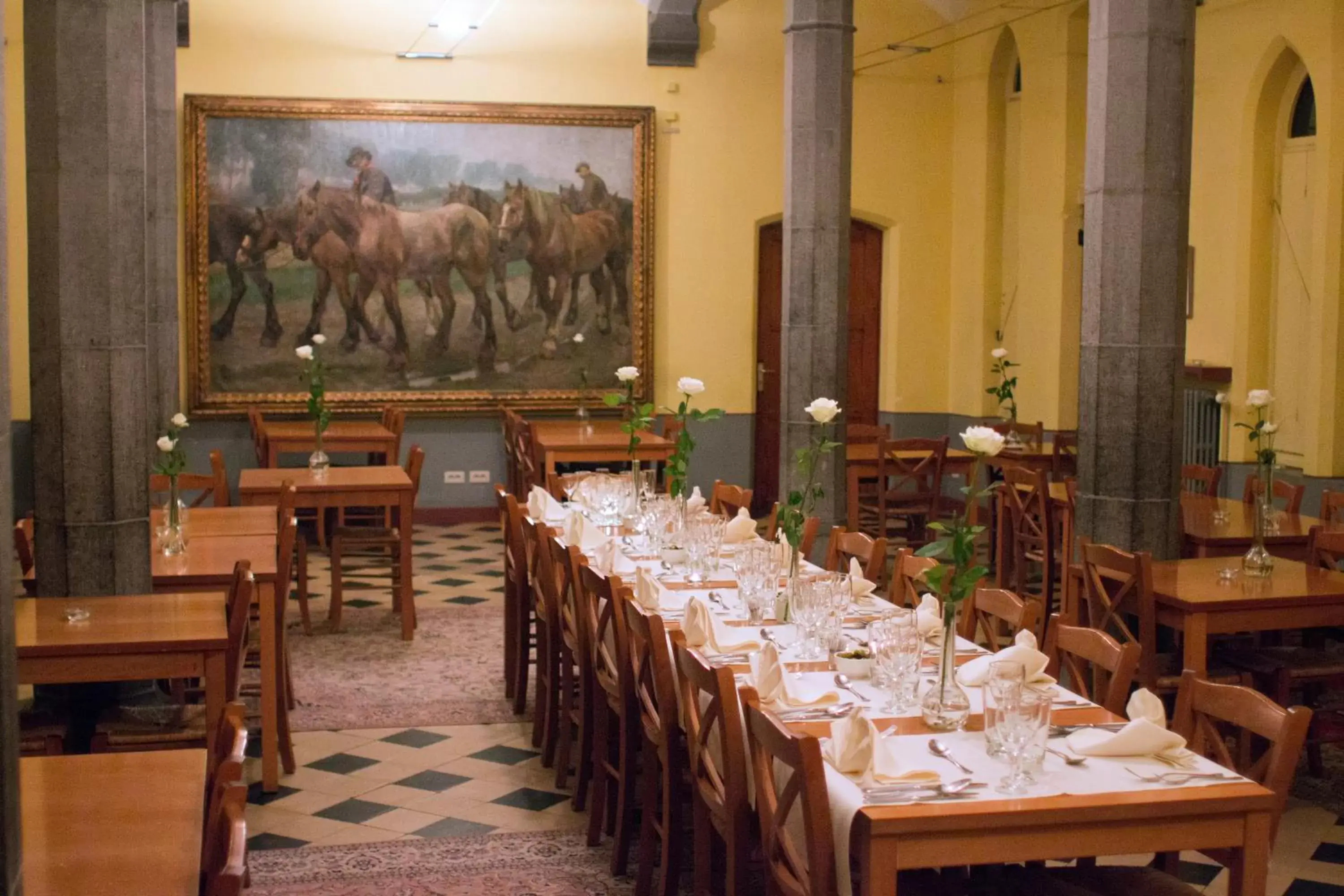 Restaurant/Places to Eat in Hotel Monasterium PoortAckere