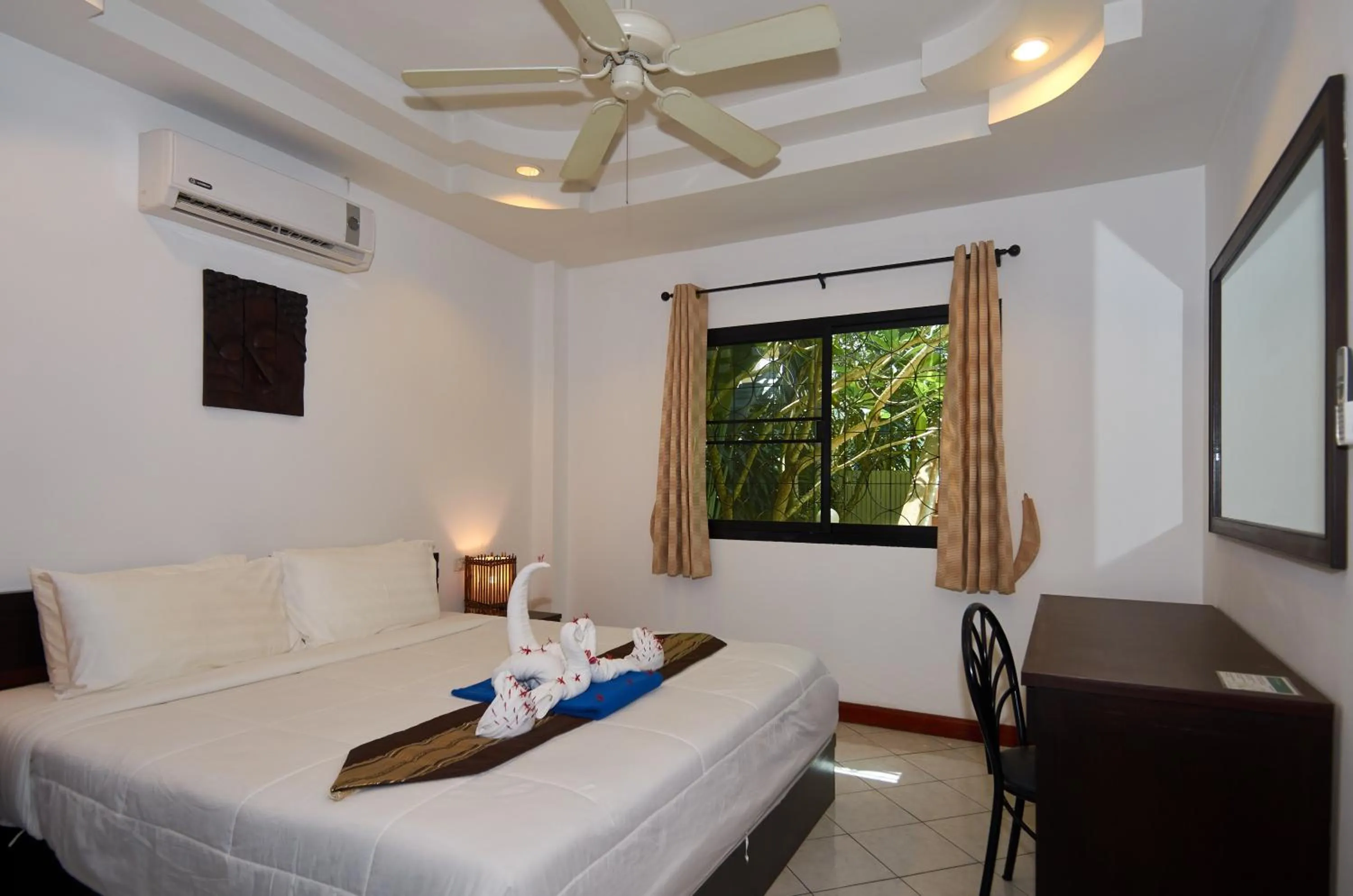 Bedroom, Bed in Phuket Riviera Villas Hotel