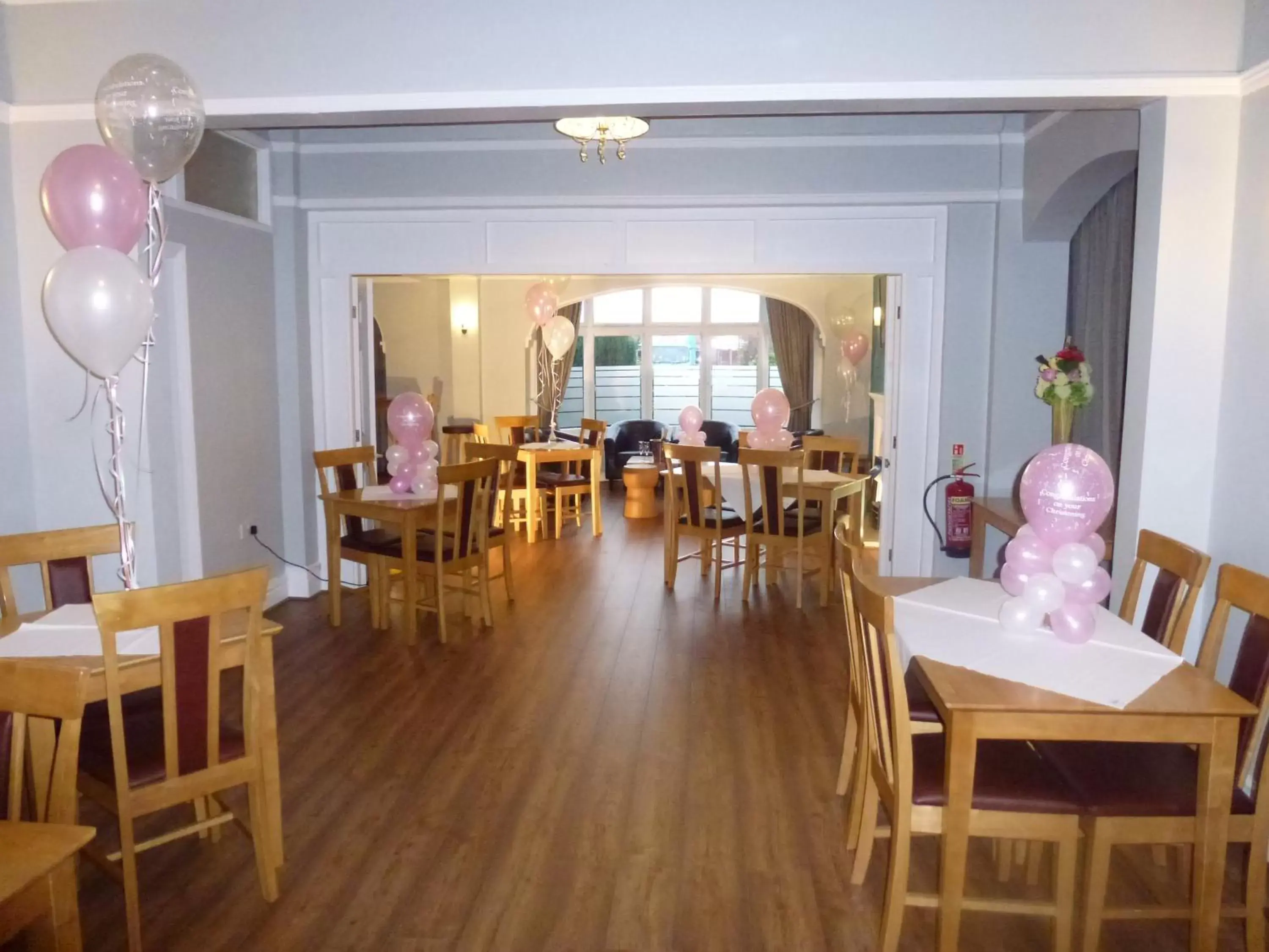 Banquet/Function facilities, Restaurant/Places to Eat in Orrell Park Hotel