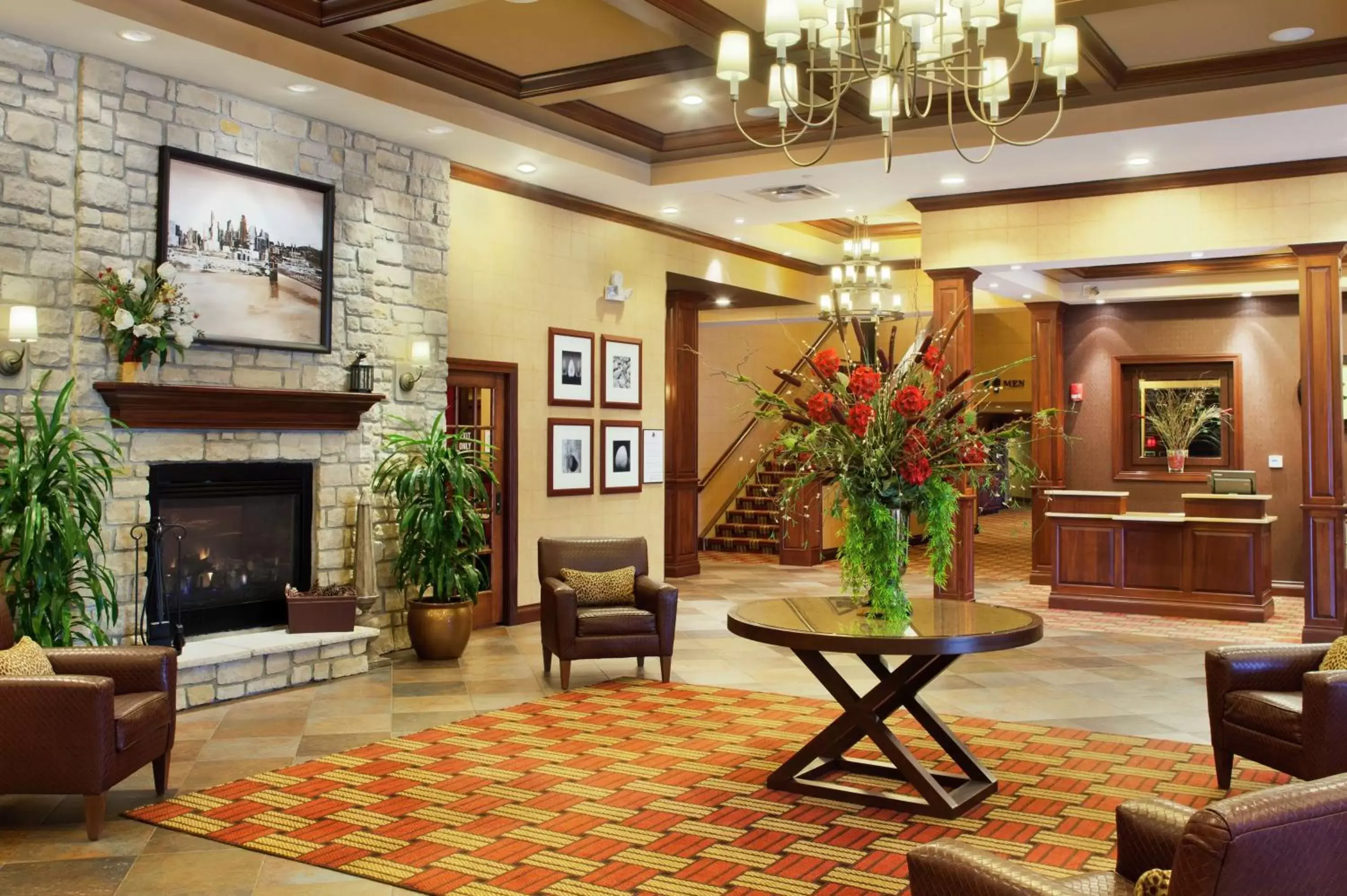 Lobby or reception, Lobby/Reception in DoubleTree by Hilton Cincinnati Airport